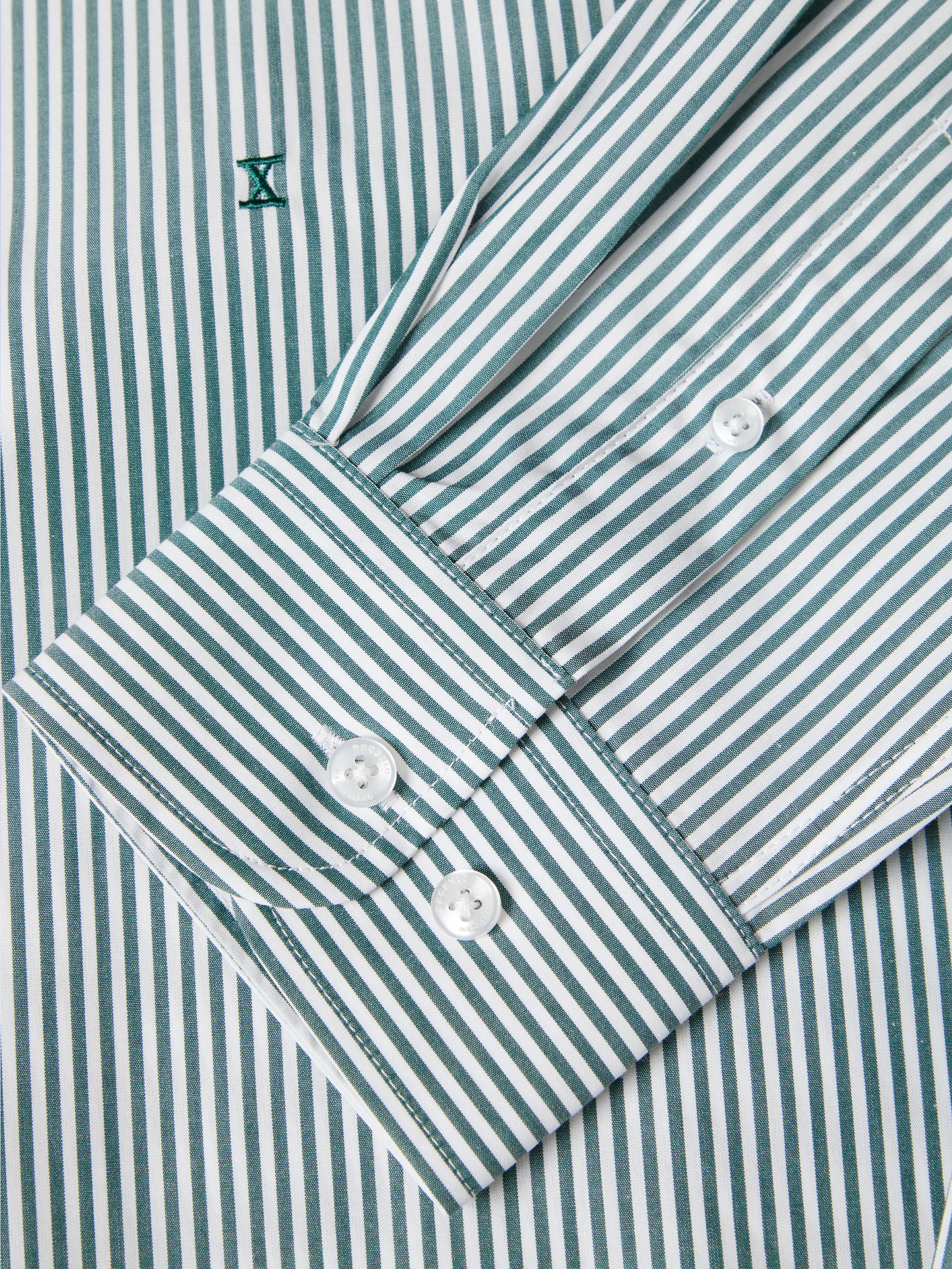 Regular fit striped shirt