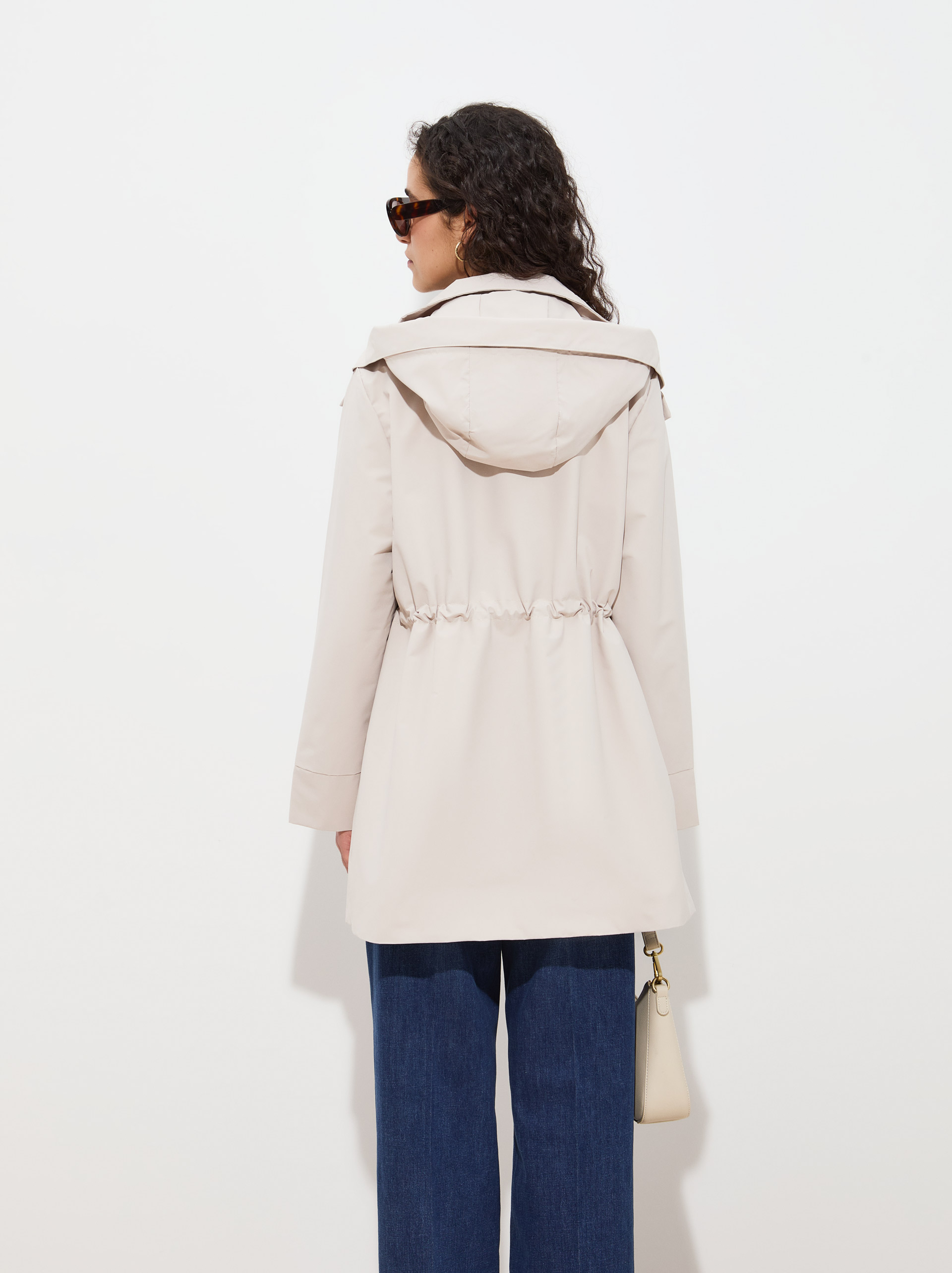 Parka com capuz