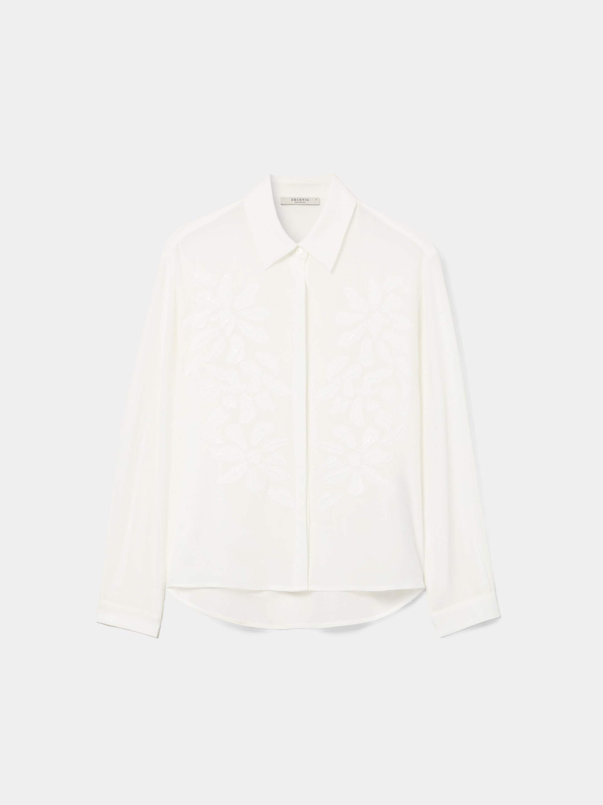 Blusa con bordado