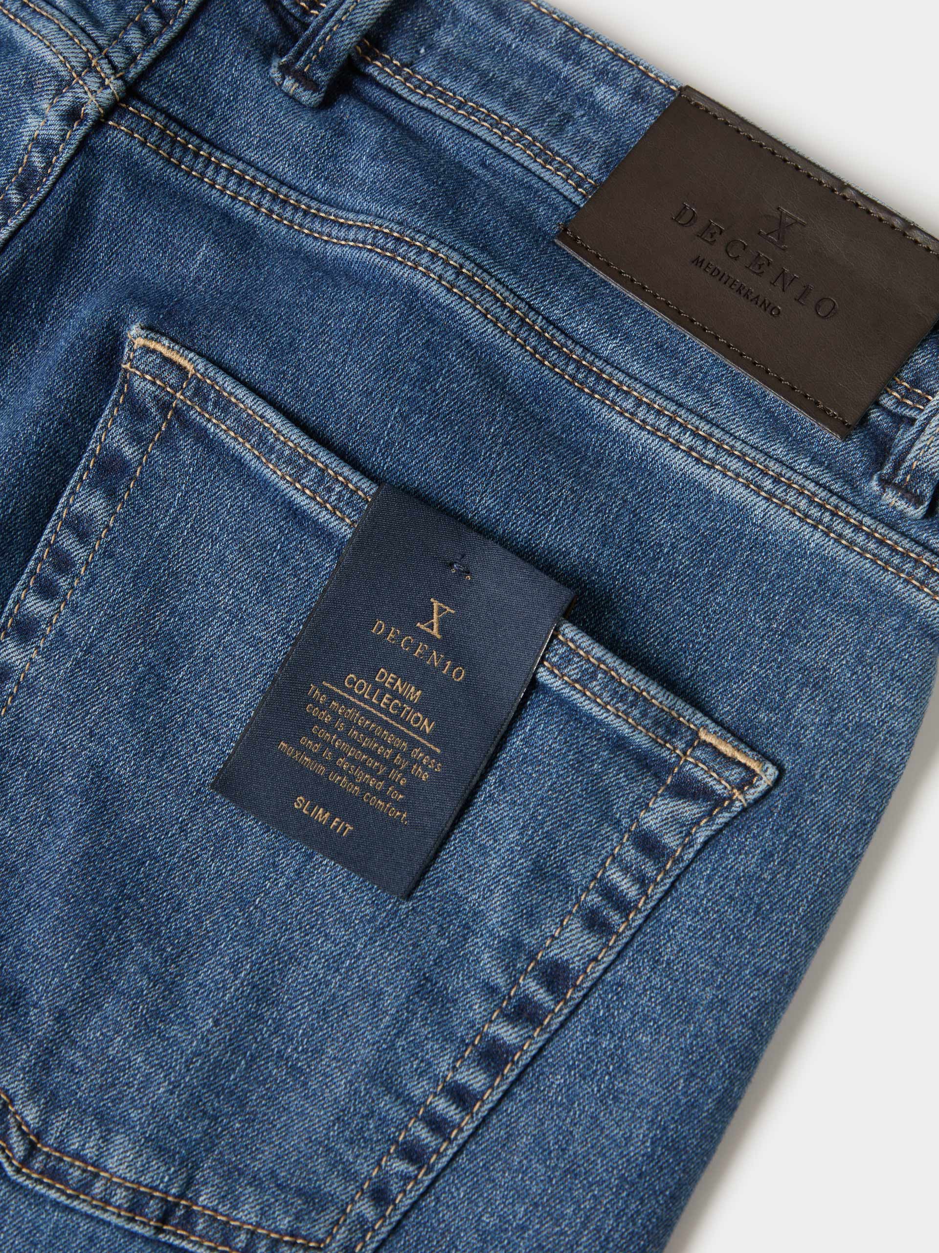 Pantalones vaqueros ajustados