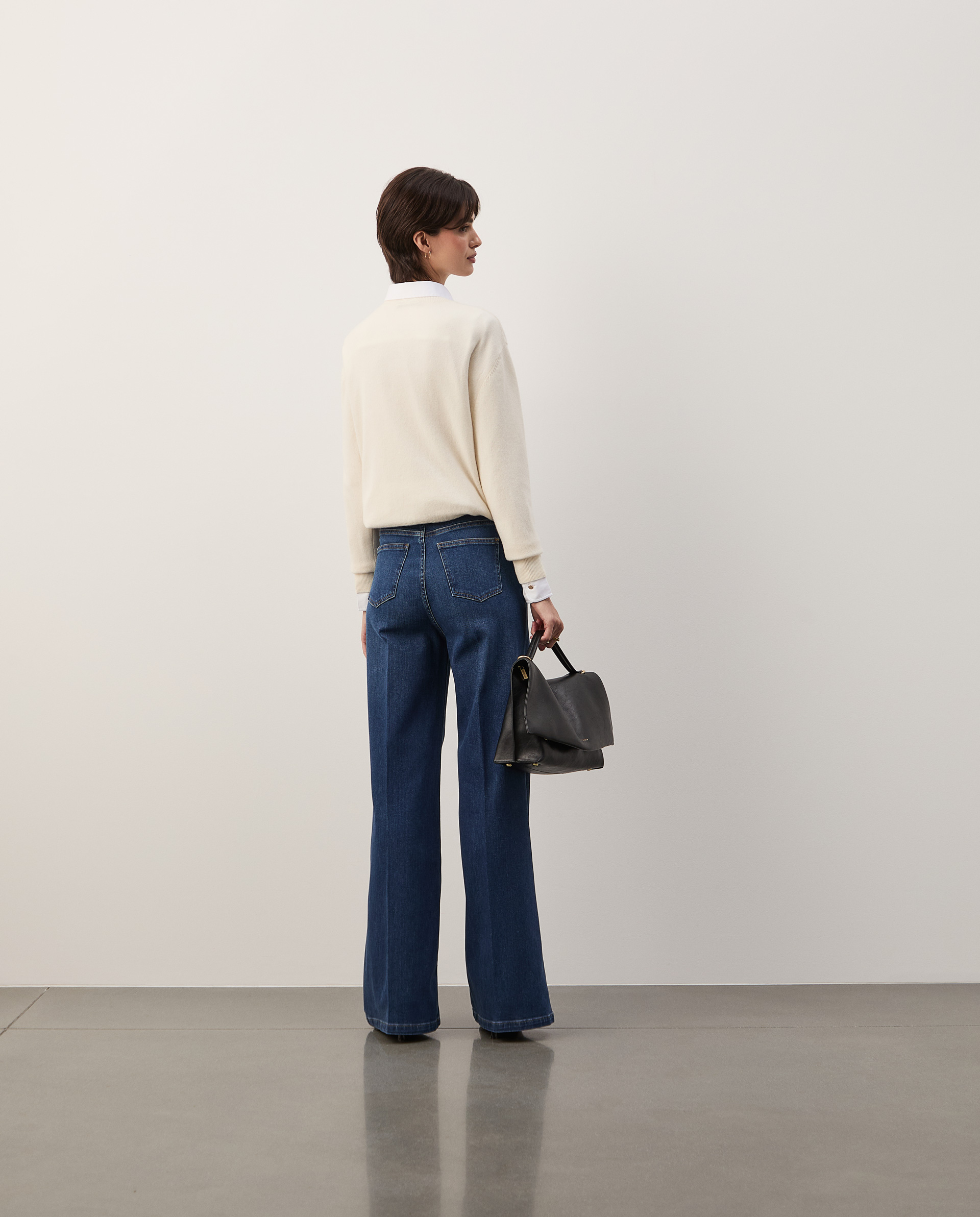 Straight-leg jeans