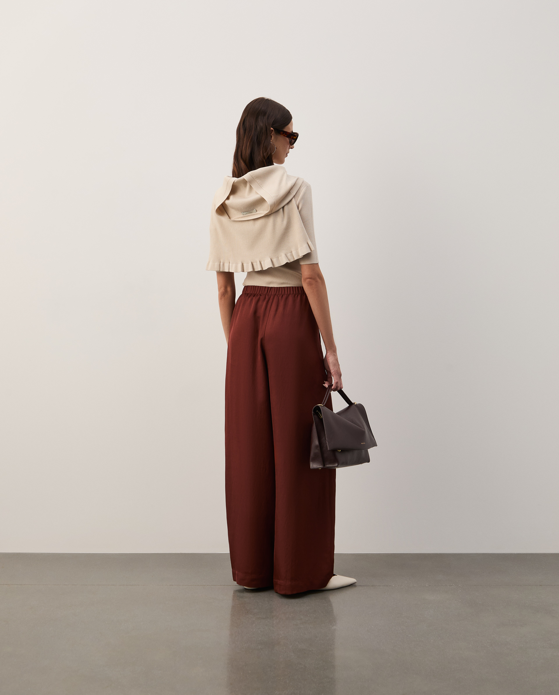 Pantalones rectos de lino