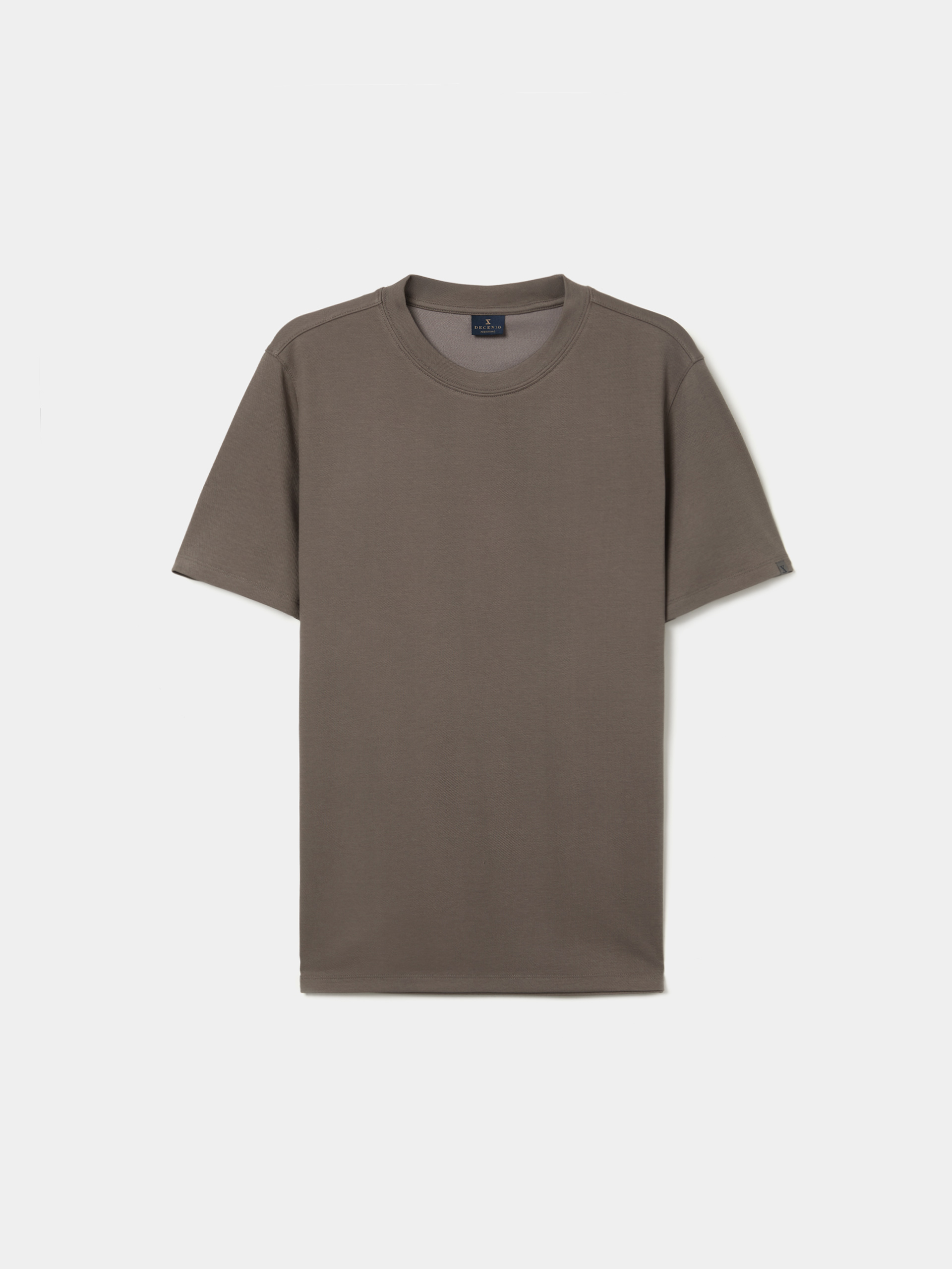 Basic short-sleeved T-shirt
