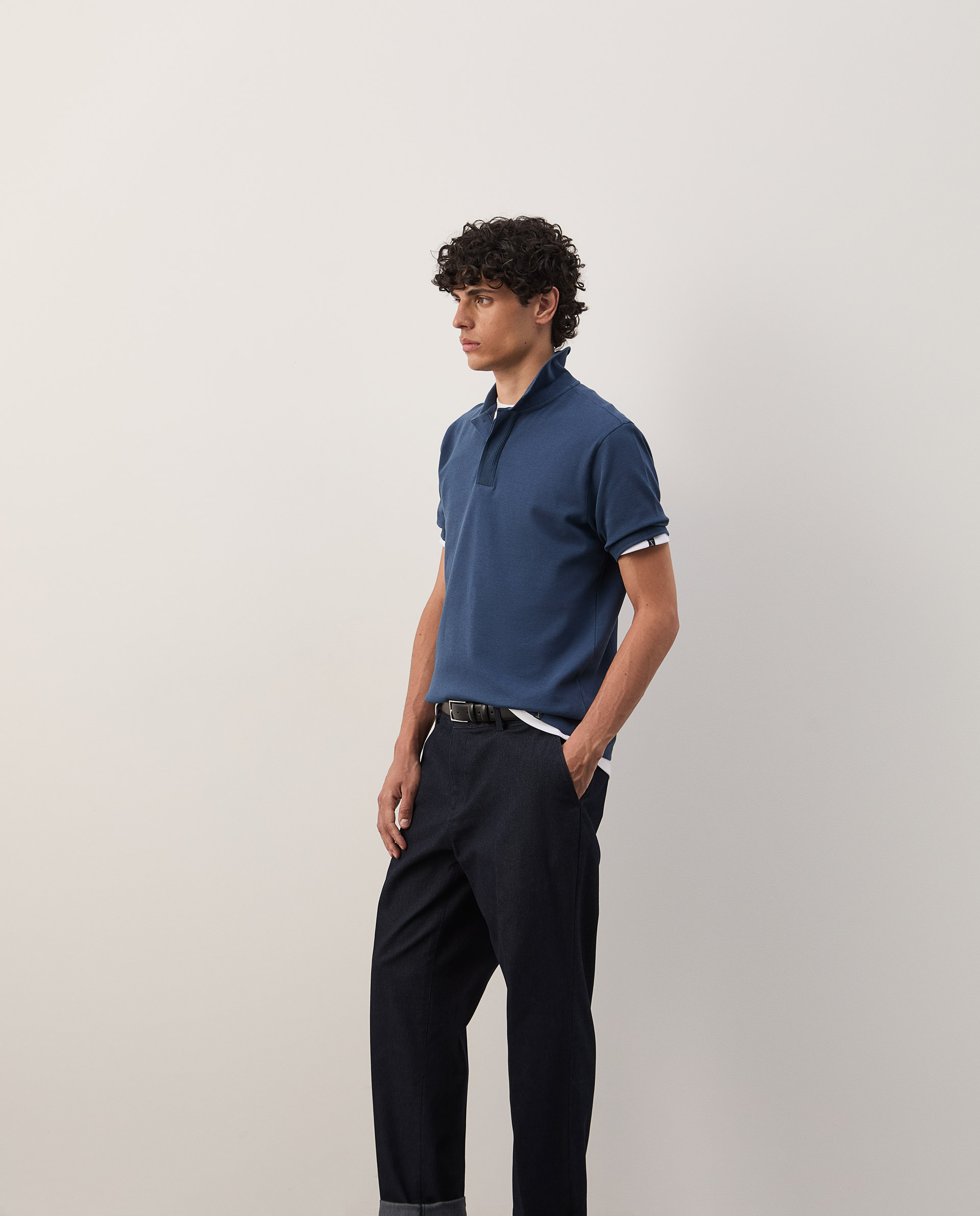 Short-sleeved polo shirt
