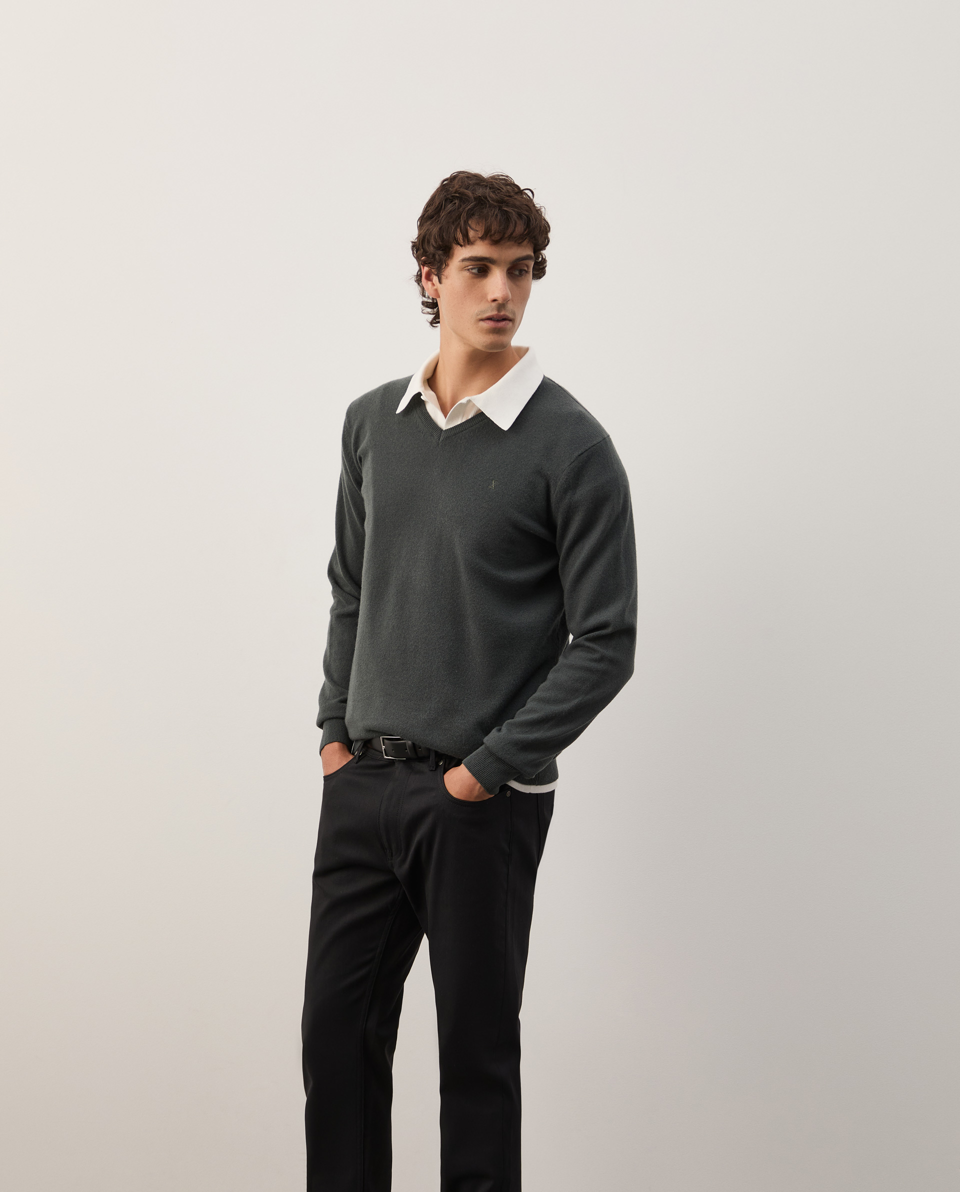 Wool pullover
