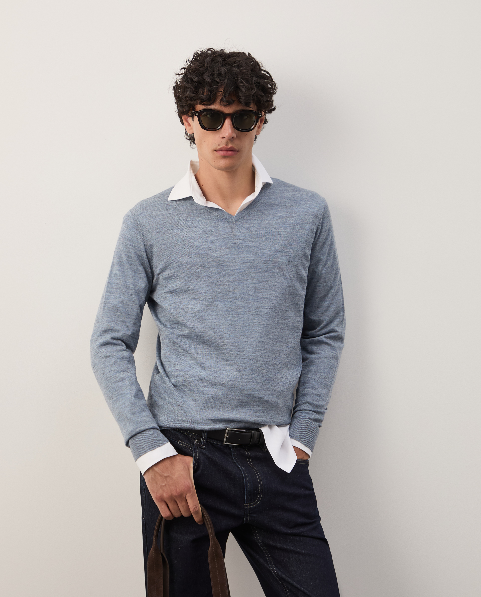 Wool pullover with V-neck