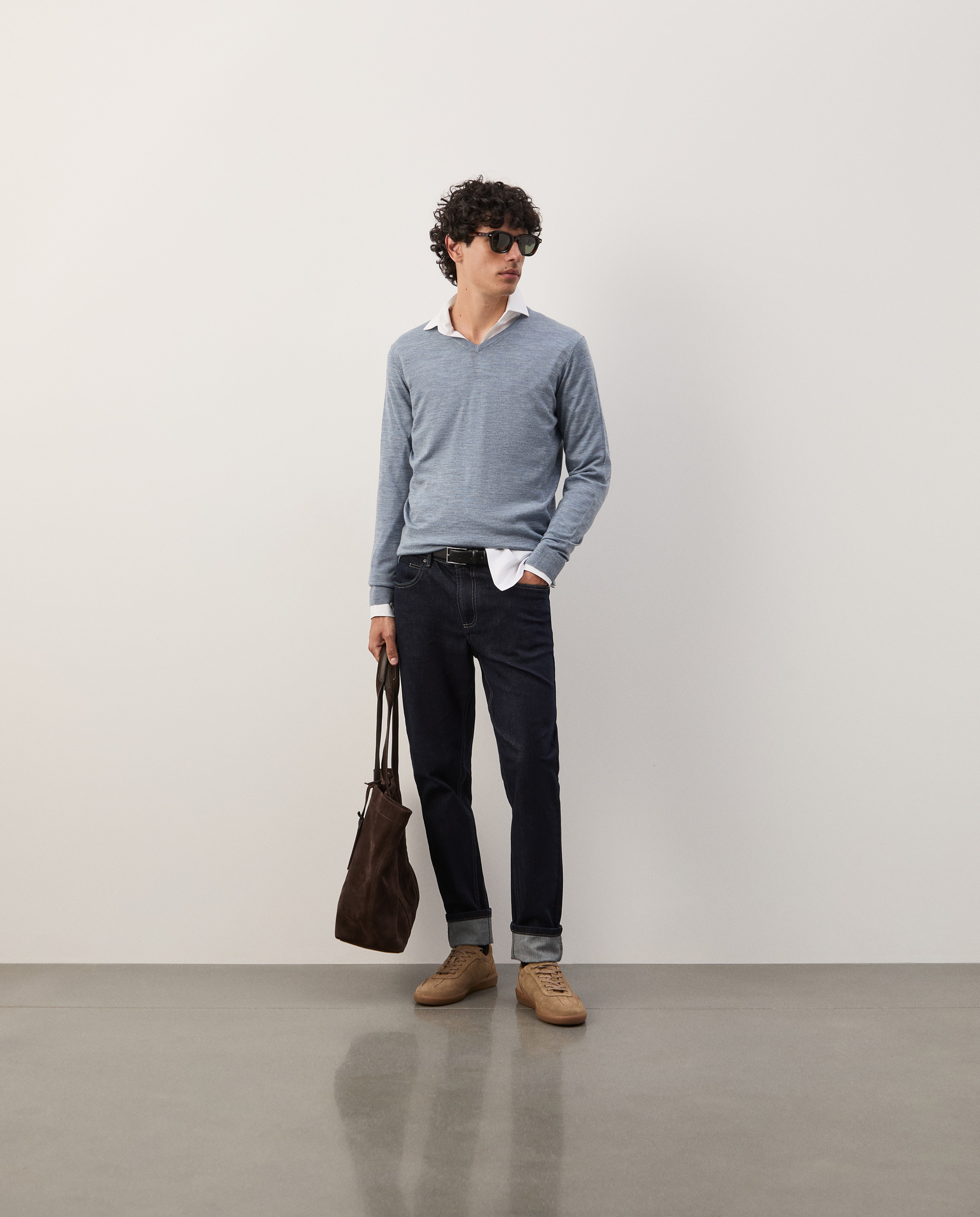 Wool pullover with V-neck