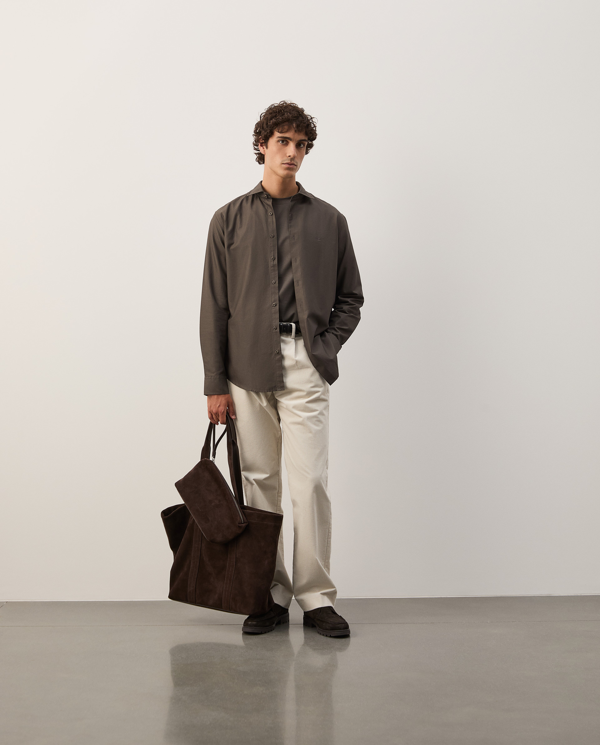 Camisa regular fit garment dye