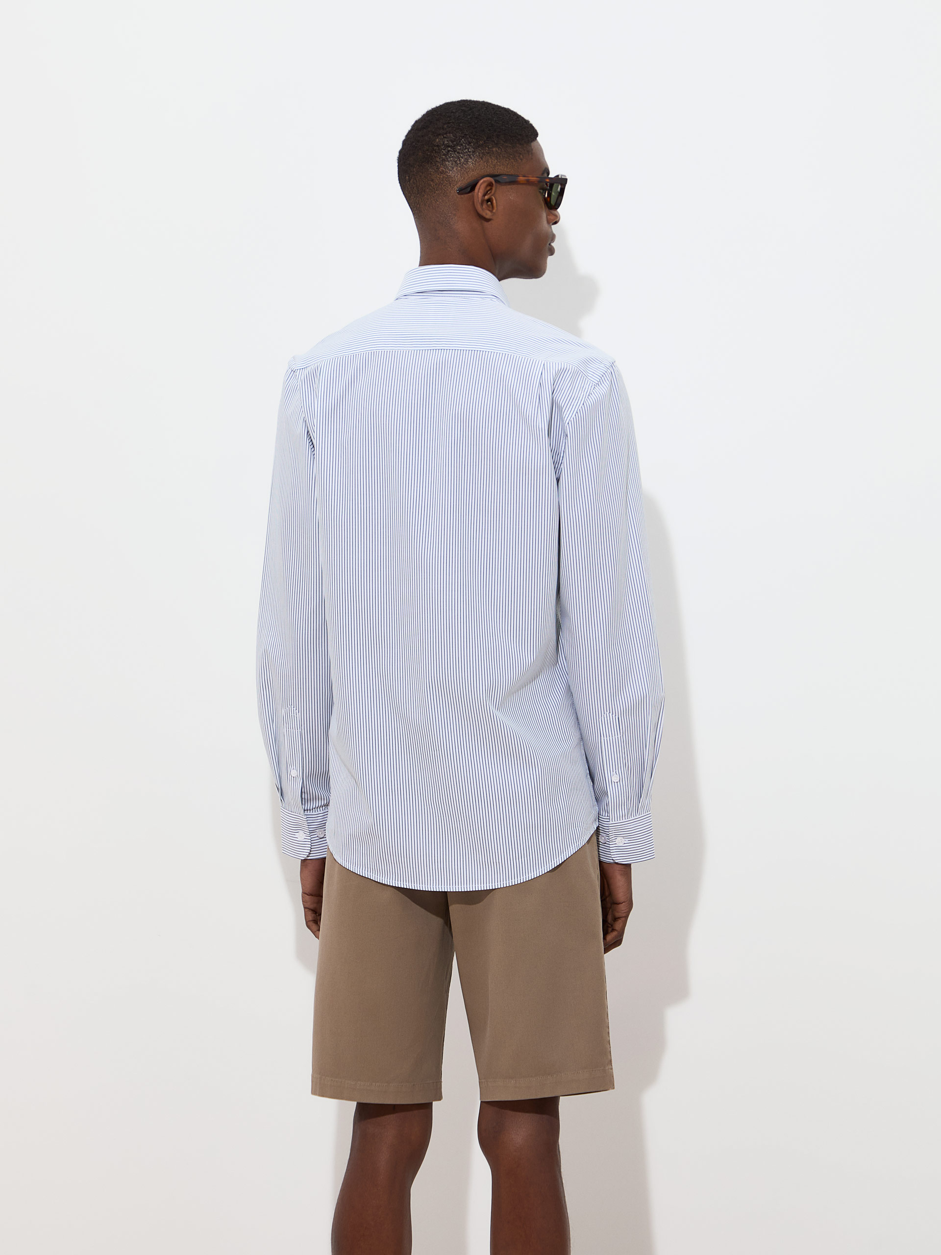 Slim fit striped shirt