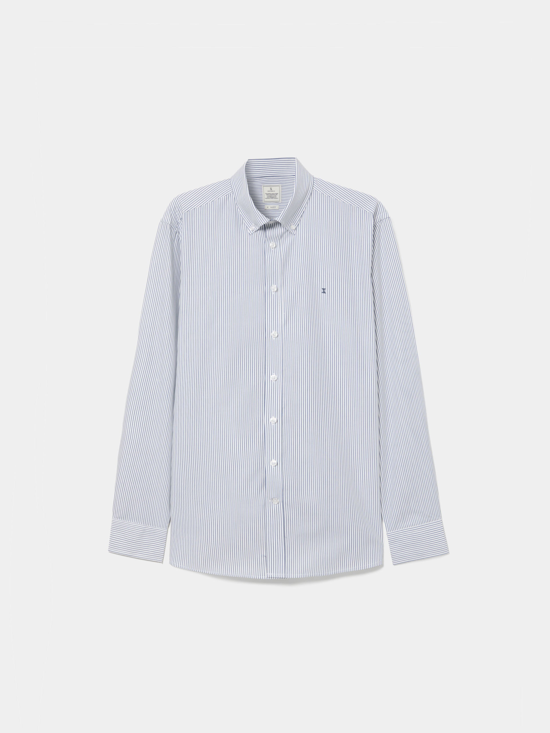 Slim fit striped shirt