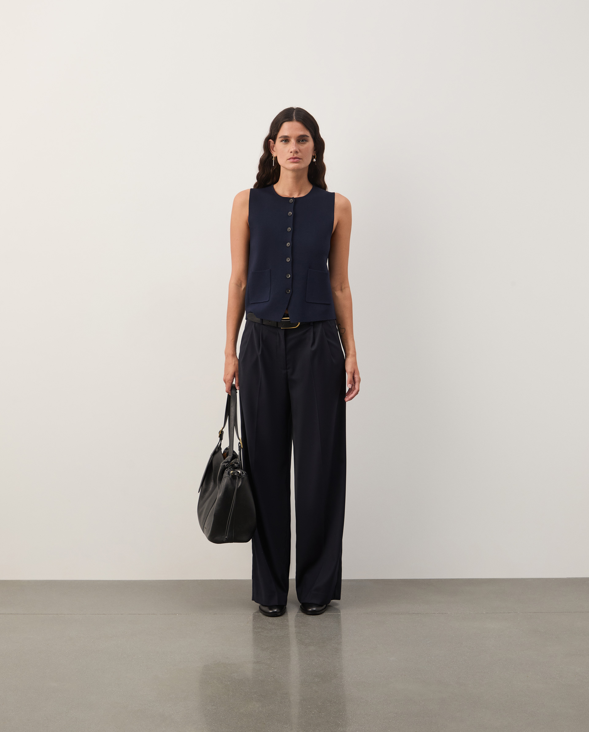 Wide leg pleated trousers