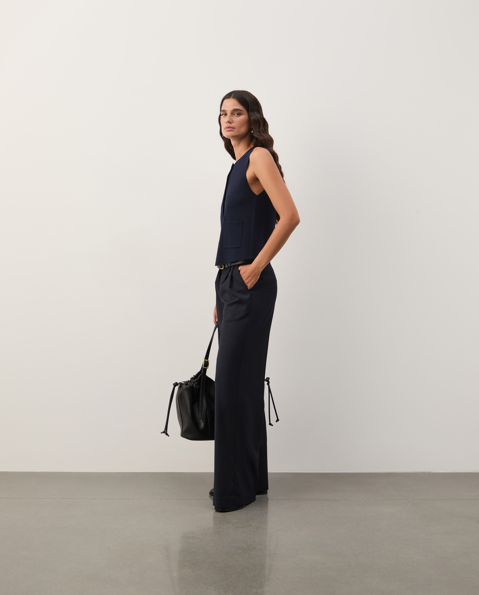 Wide leg pleated trousers