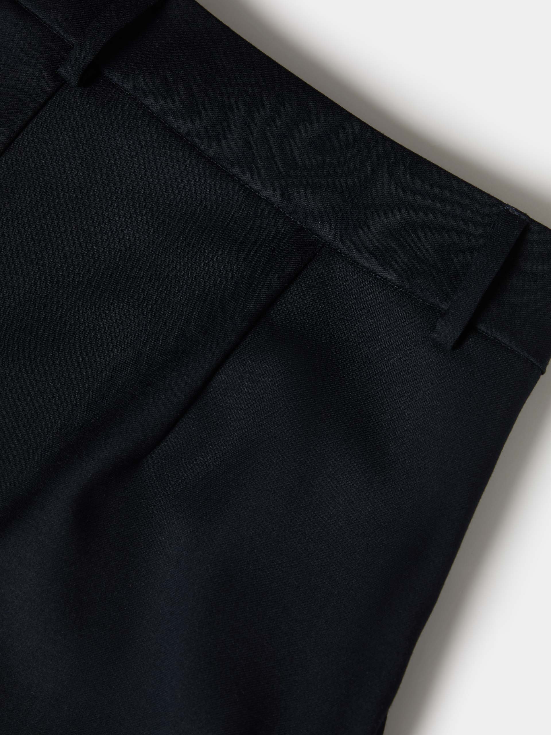 Wide leg pleated trousers