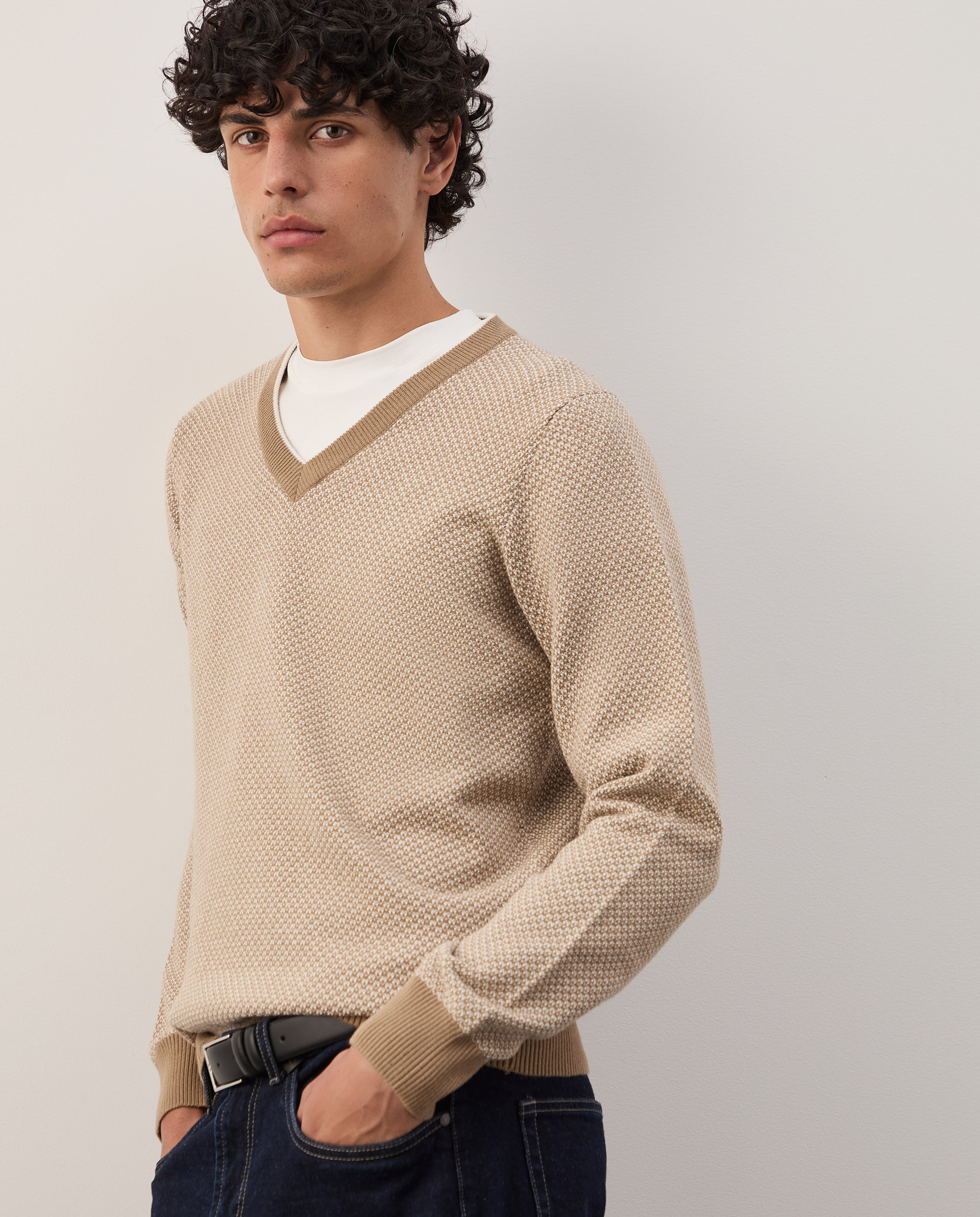 Two-tone pullover in cotton and wool