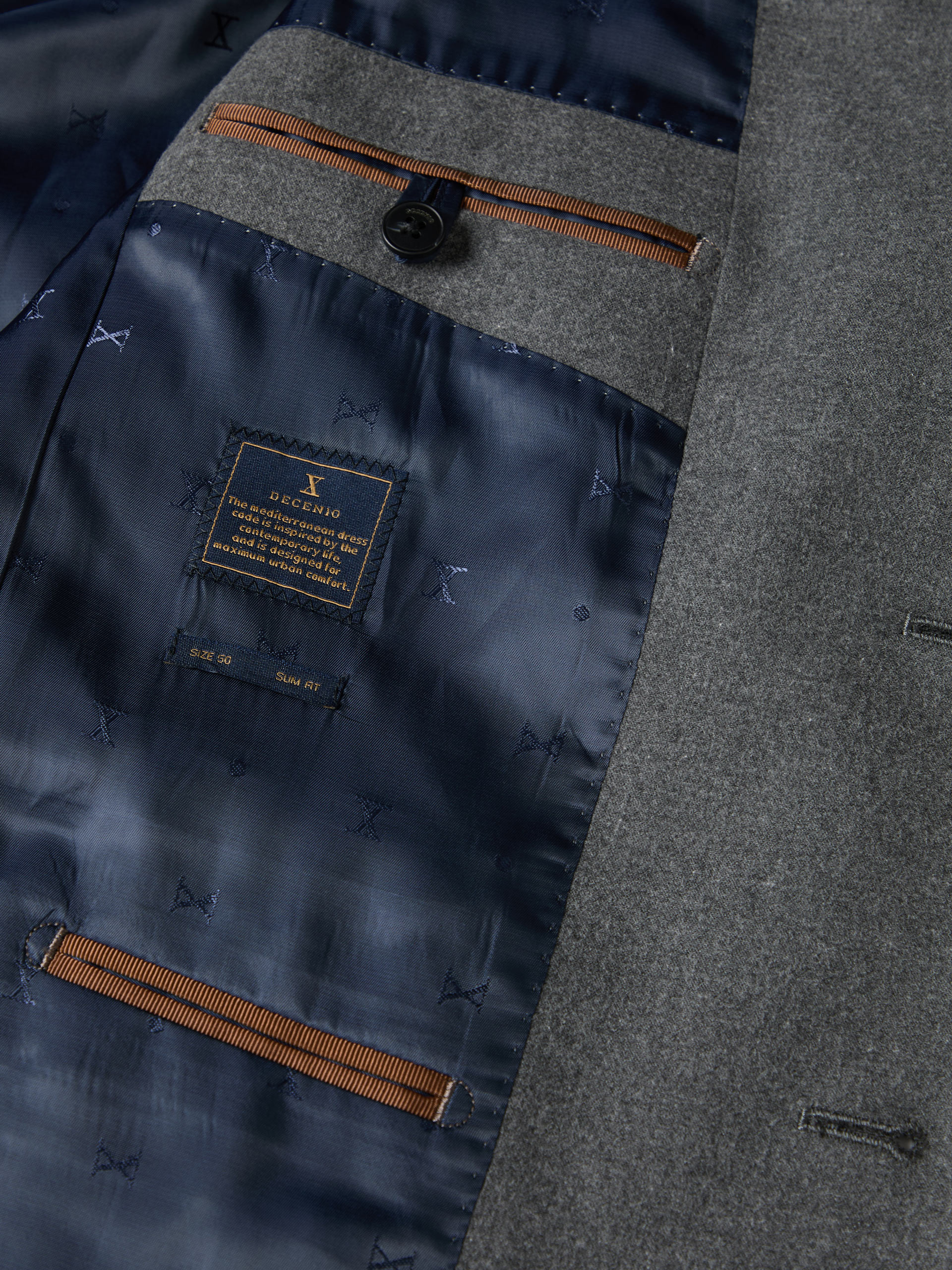 Classic slim fit blazer
