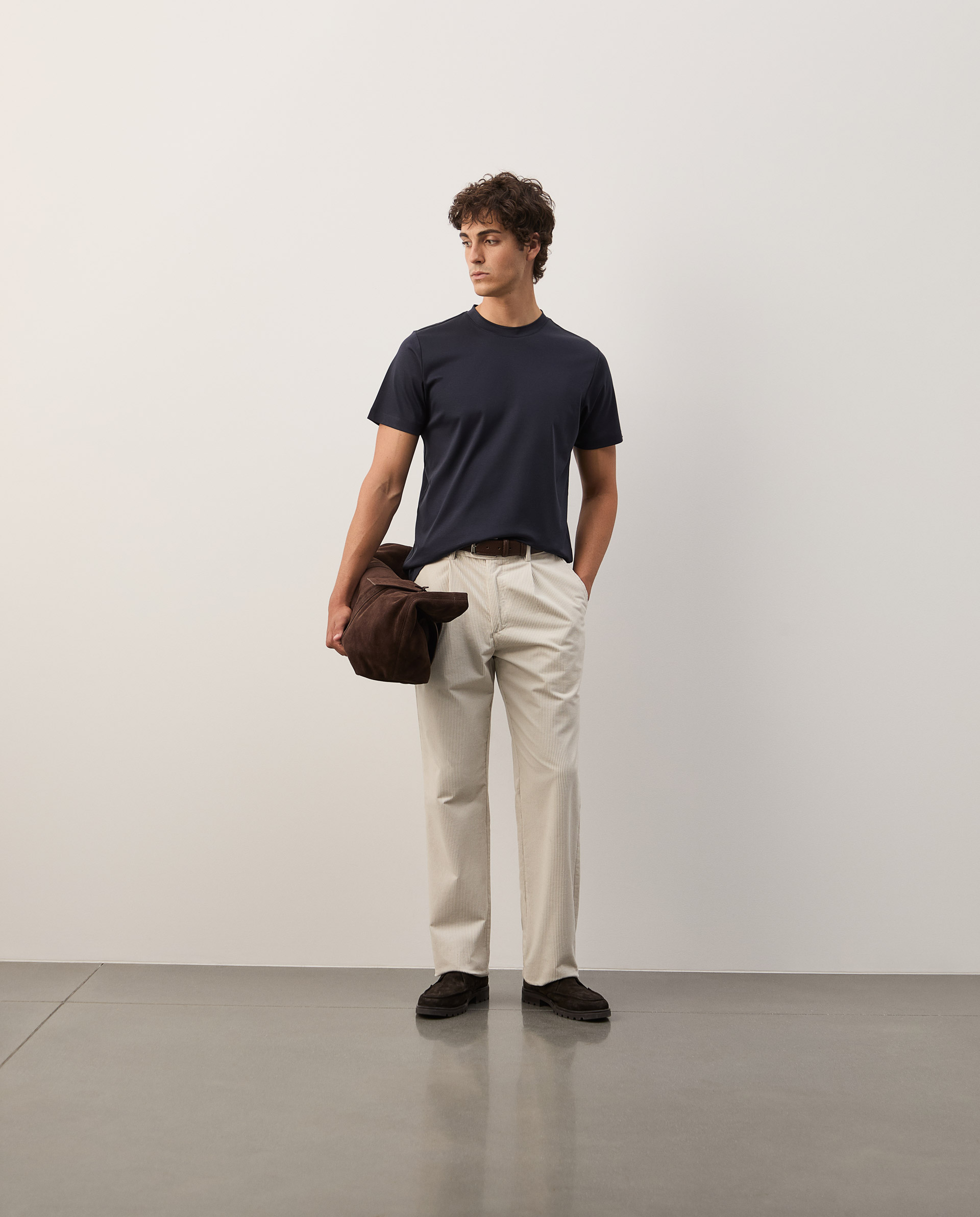 Basic T-shirt made with silk and cotton
