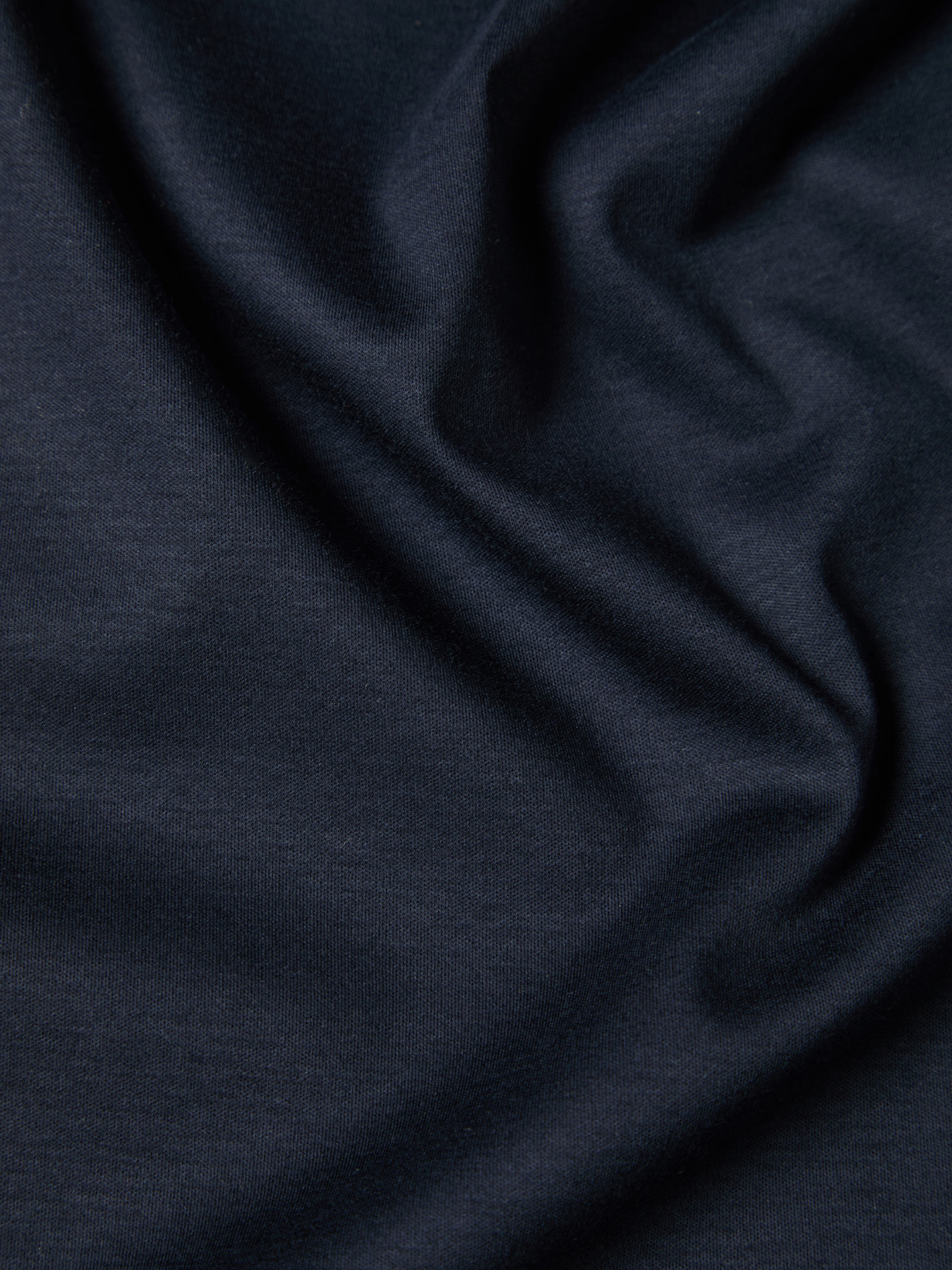 Basic T-shirt made with silk and cotton