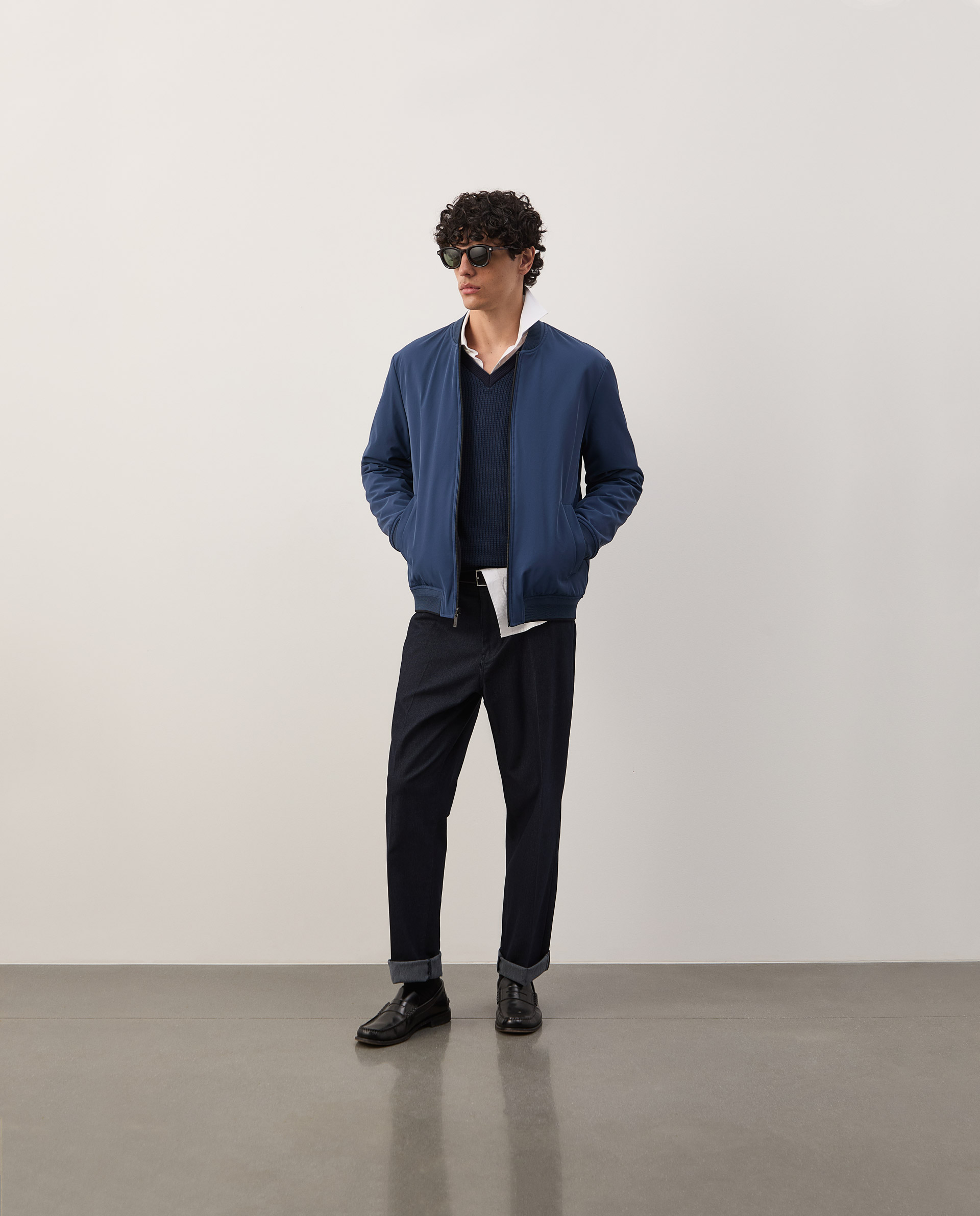 Reversible bomber jacket