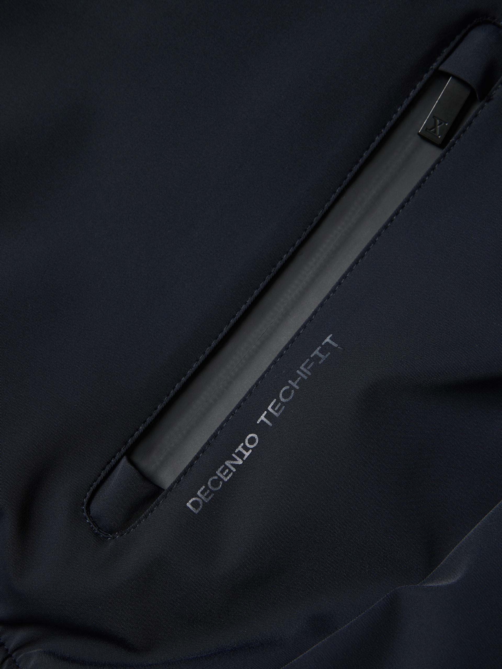 Reversible bomber jacket