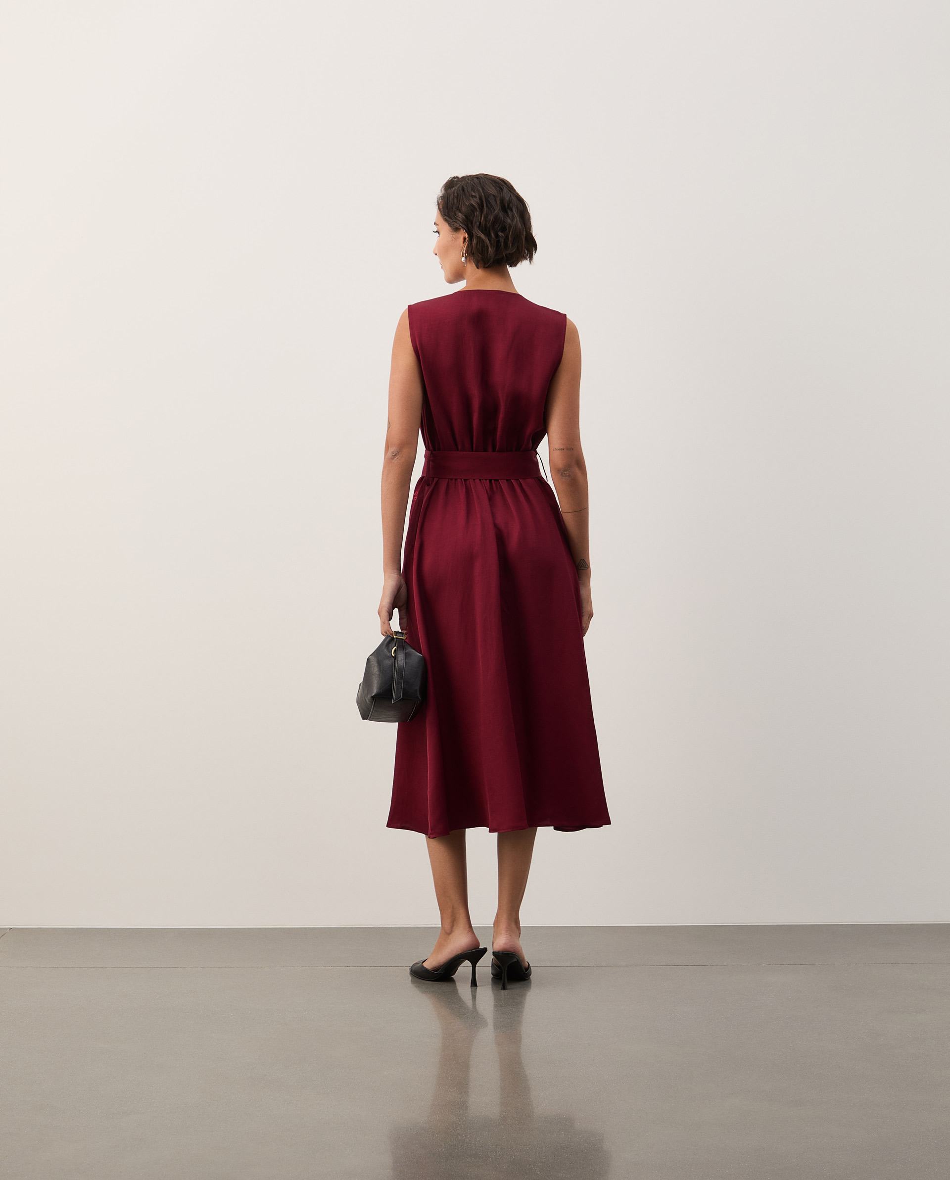 Midi dress with linen