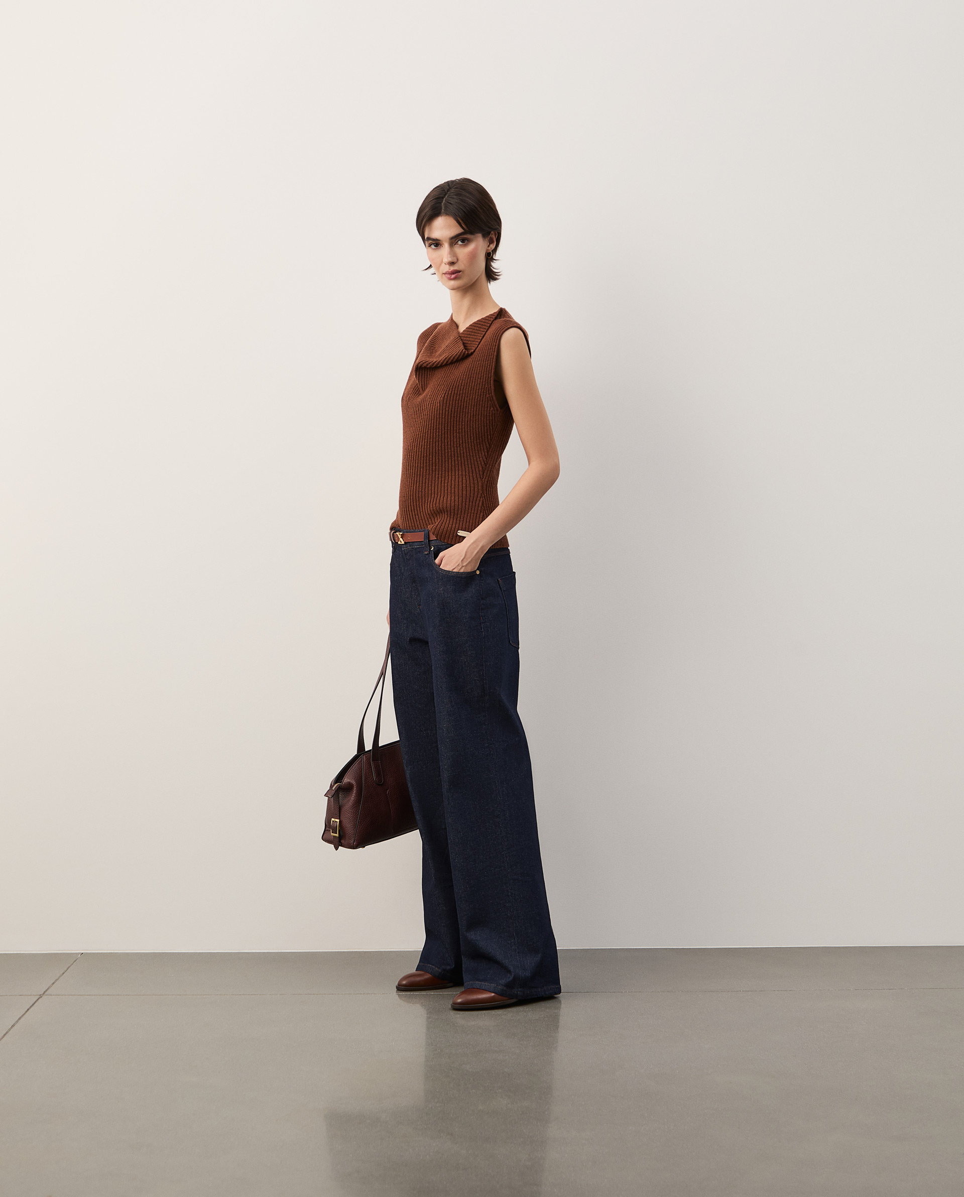 Wide leg jeans
