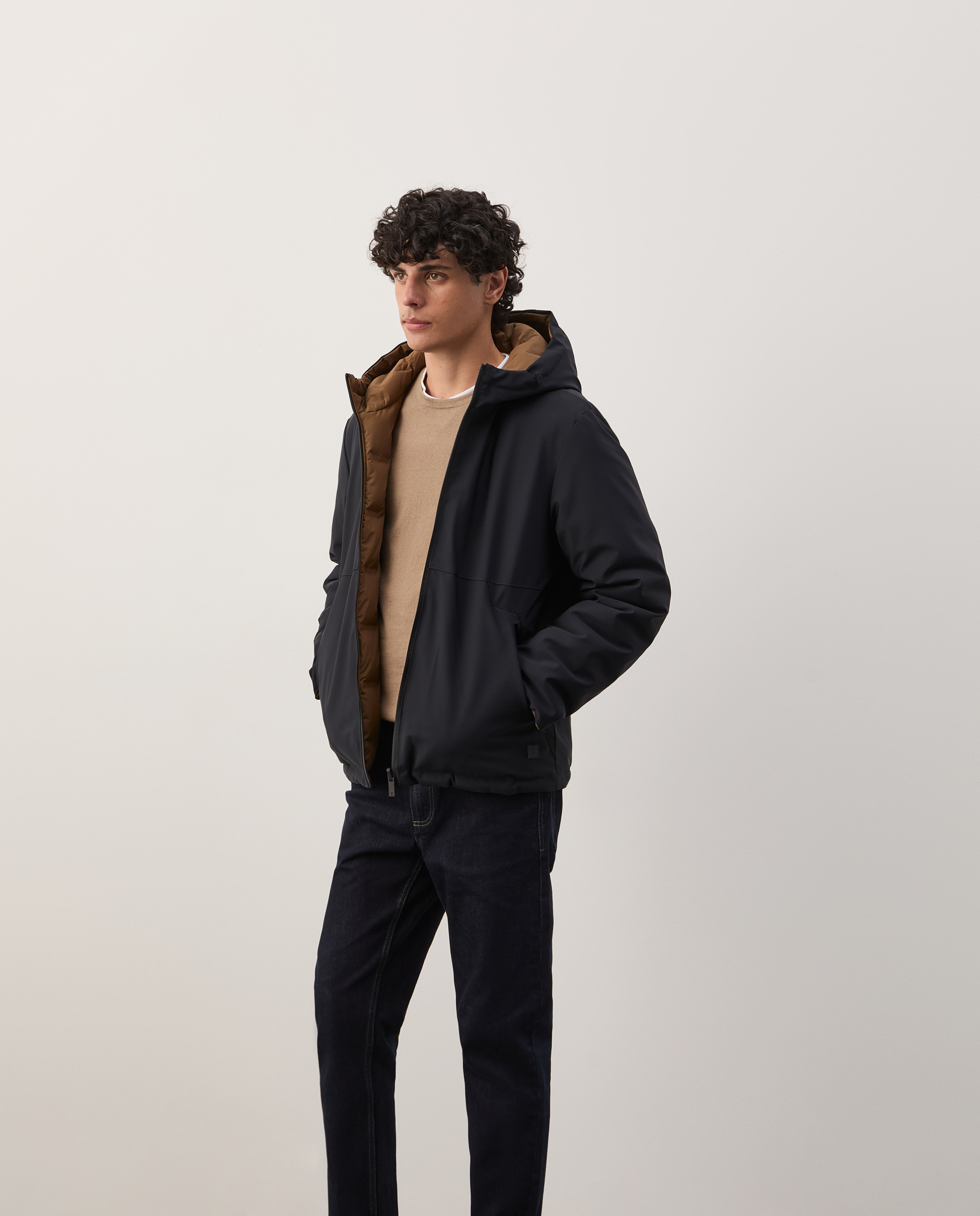 Reversible padded jacket