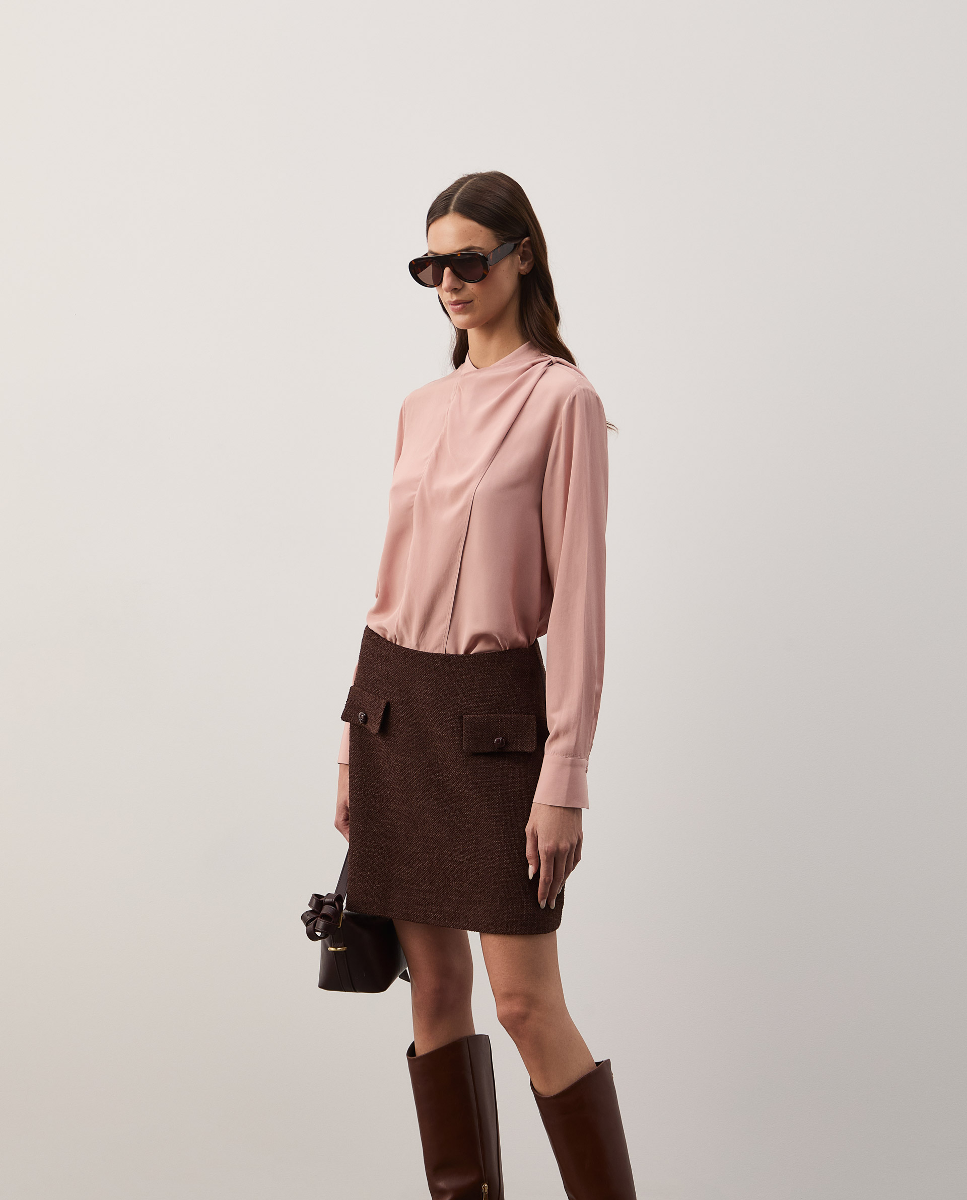 Blusa con bufanda