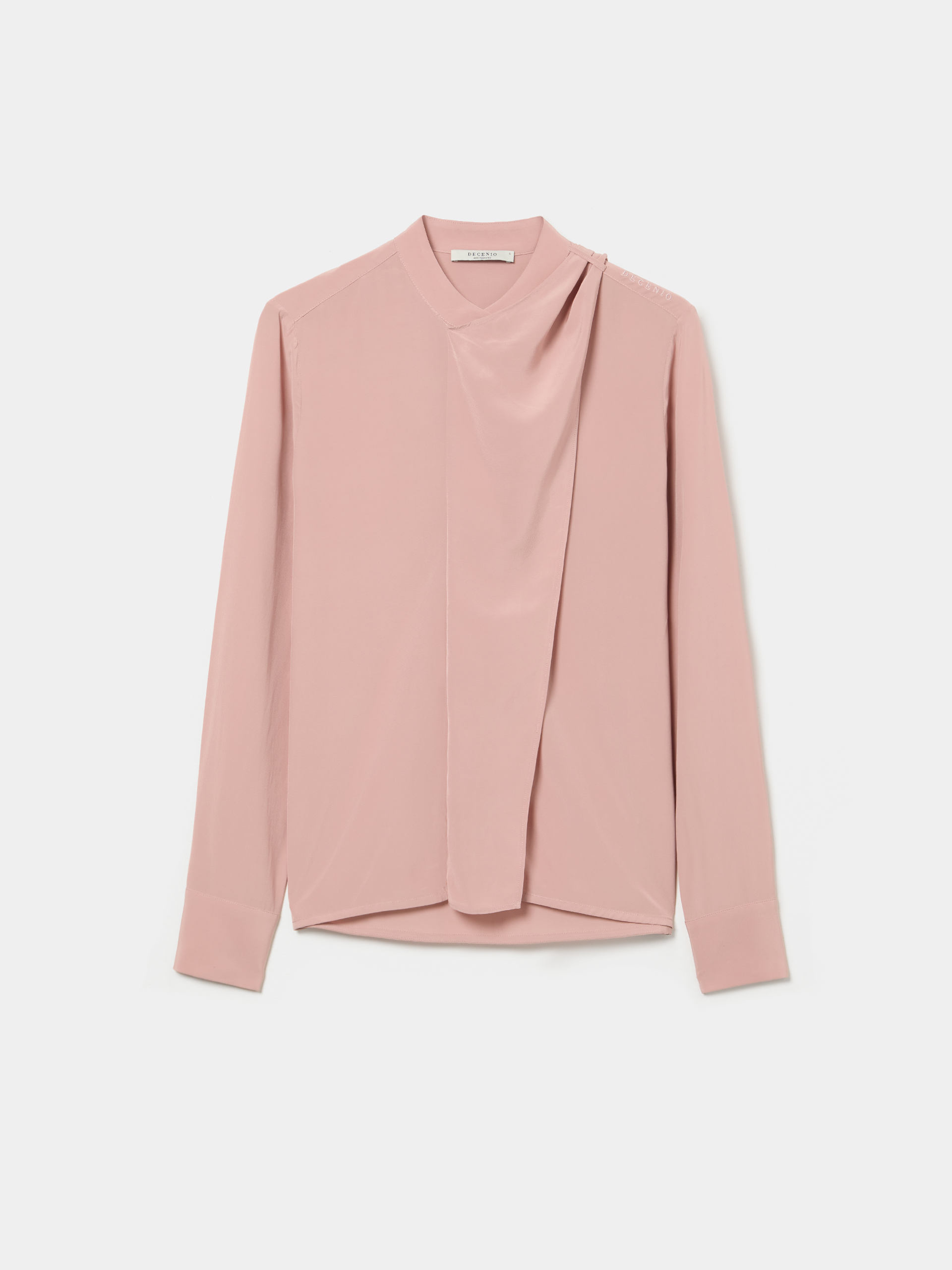 Blusa con bufanda