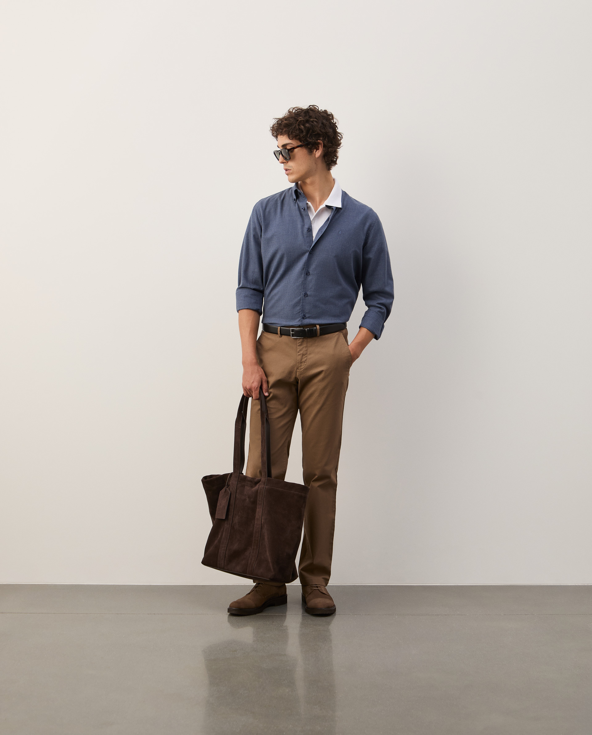 Regular fit chino trousers