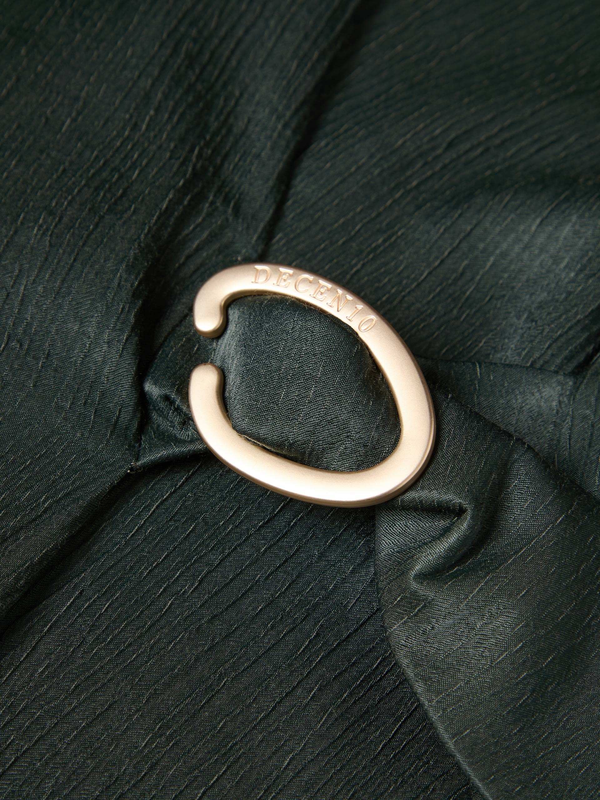 Vestido fluido assimétrico
