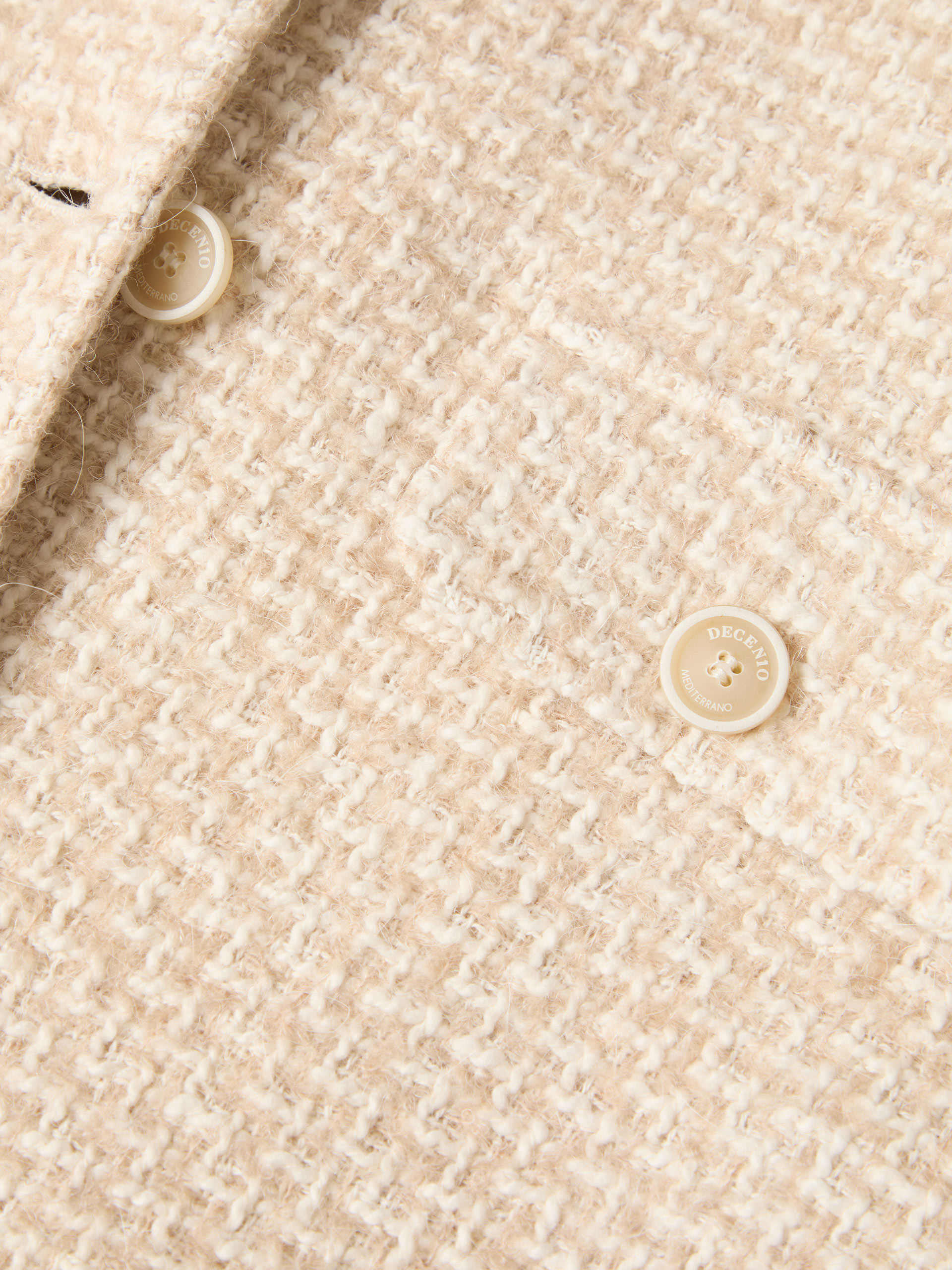 Casaco tweed curto