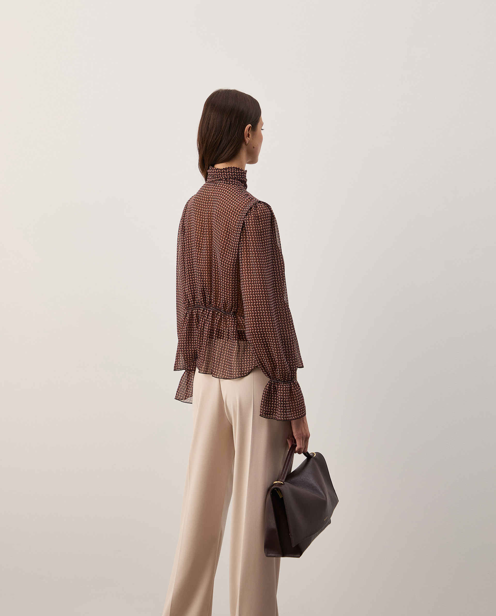 Flowy blouse with a bow