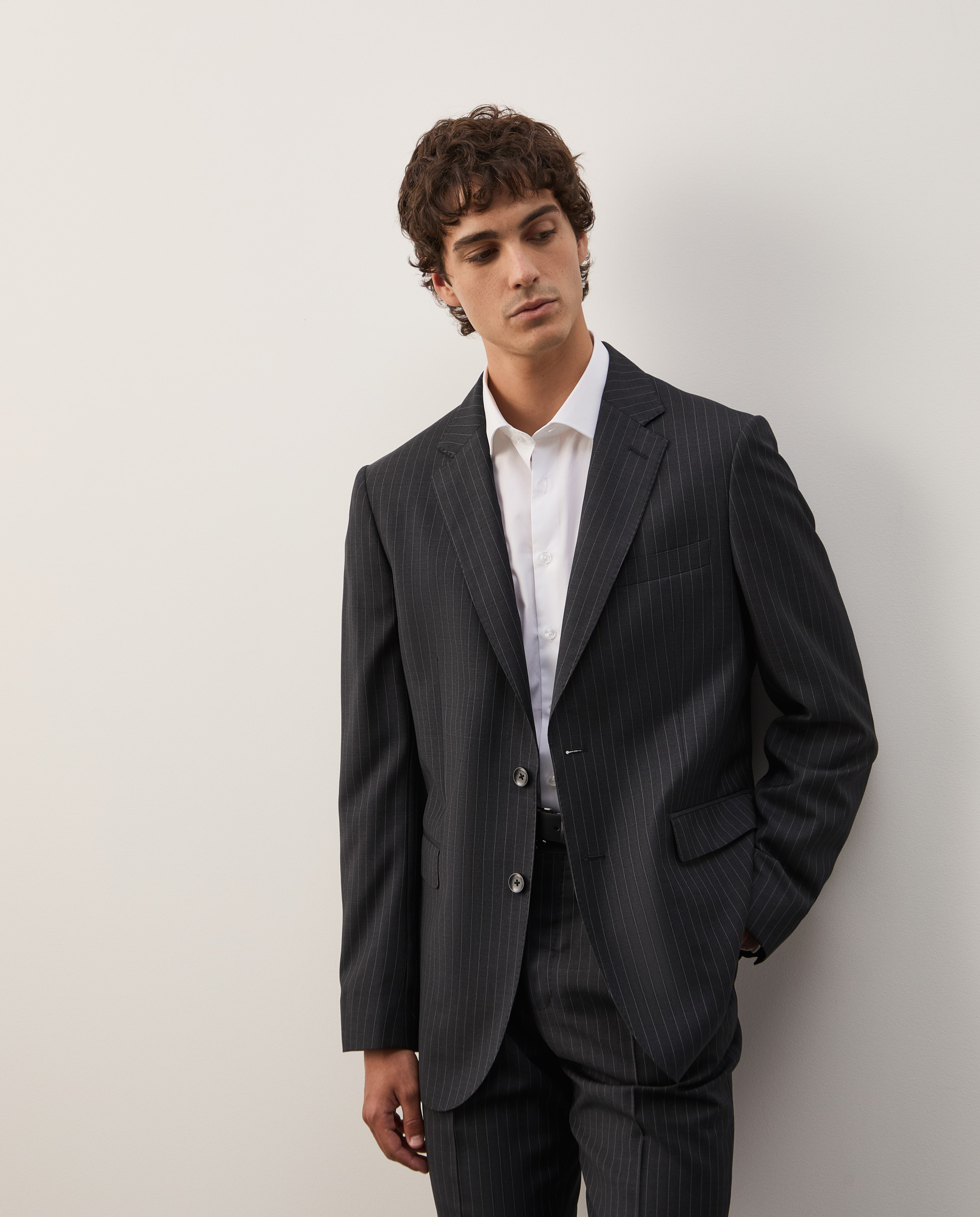 Regular fit pinstripe suit