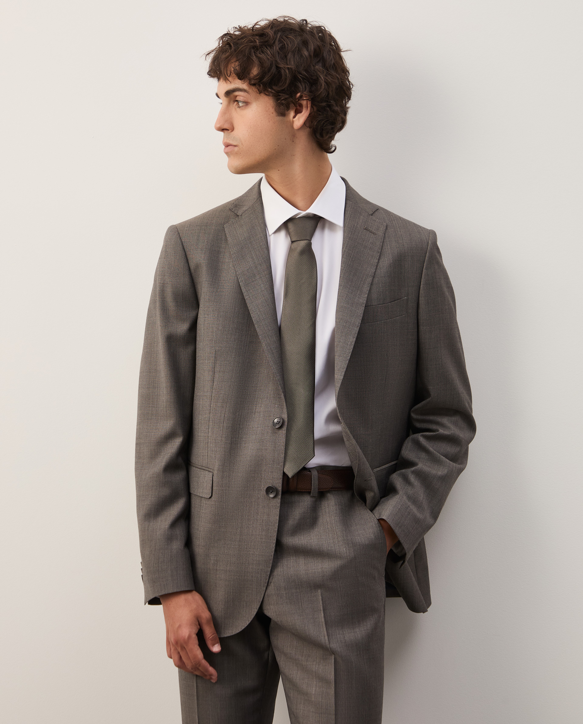 Traje clásico de corte regular