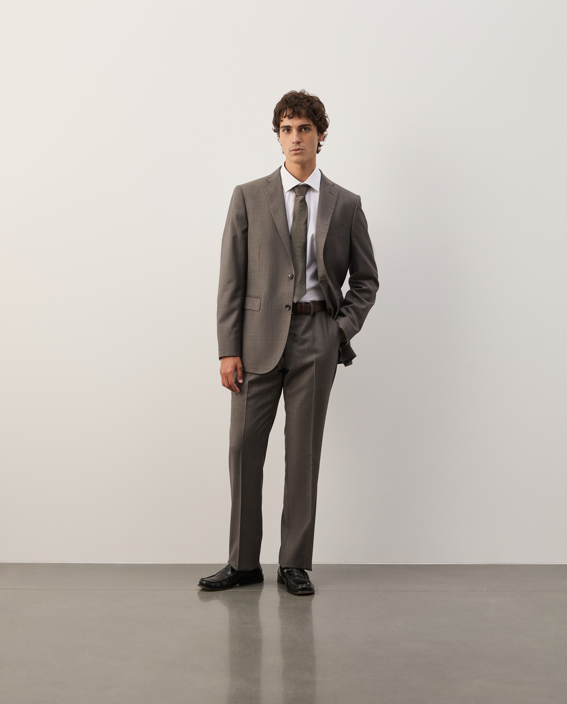 Traje clásico de corte regular