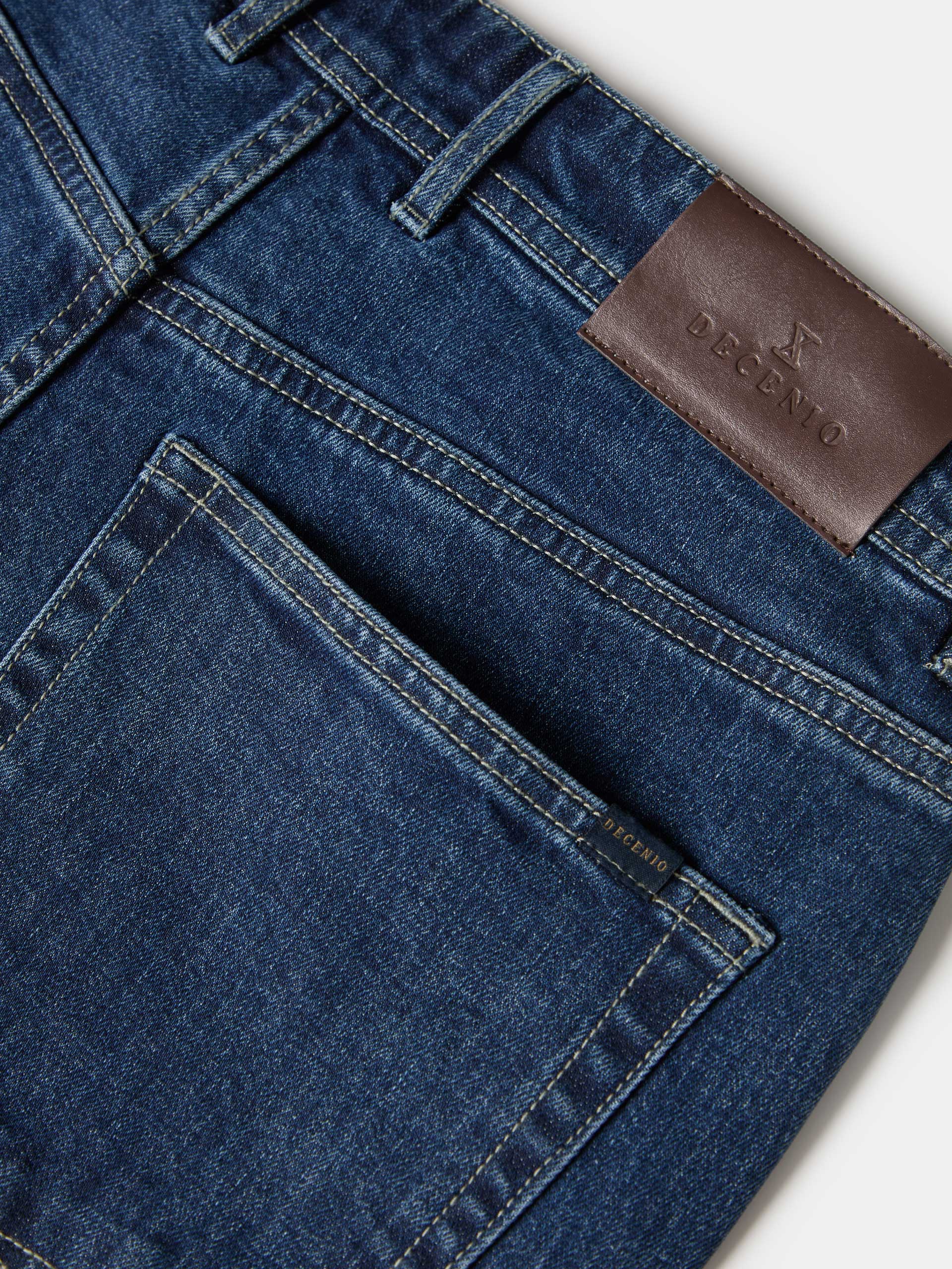 Slim fit jeans