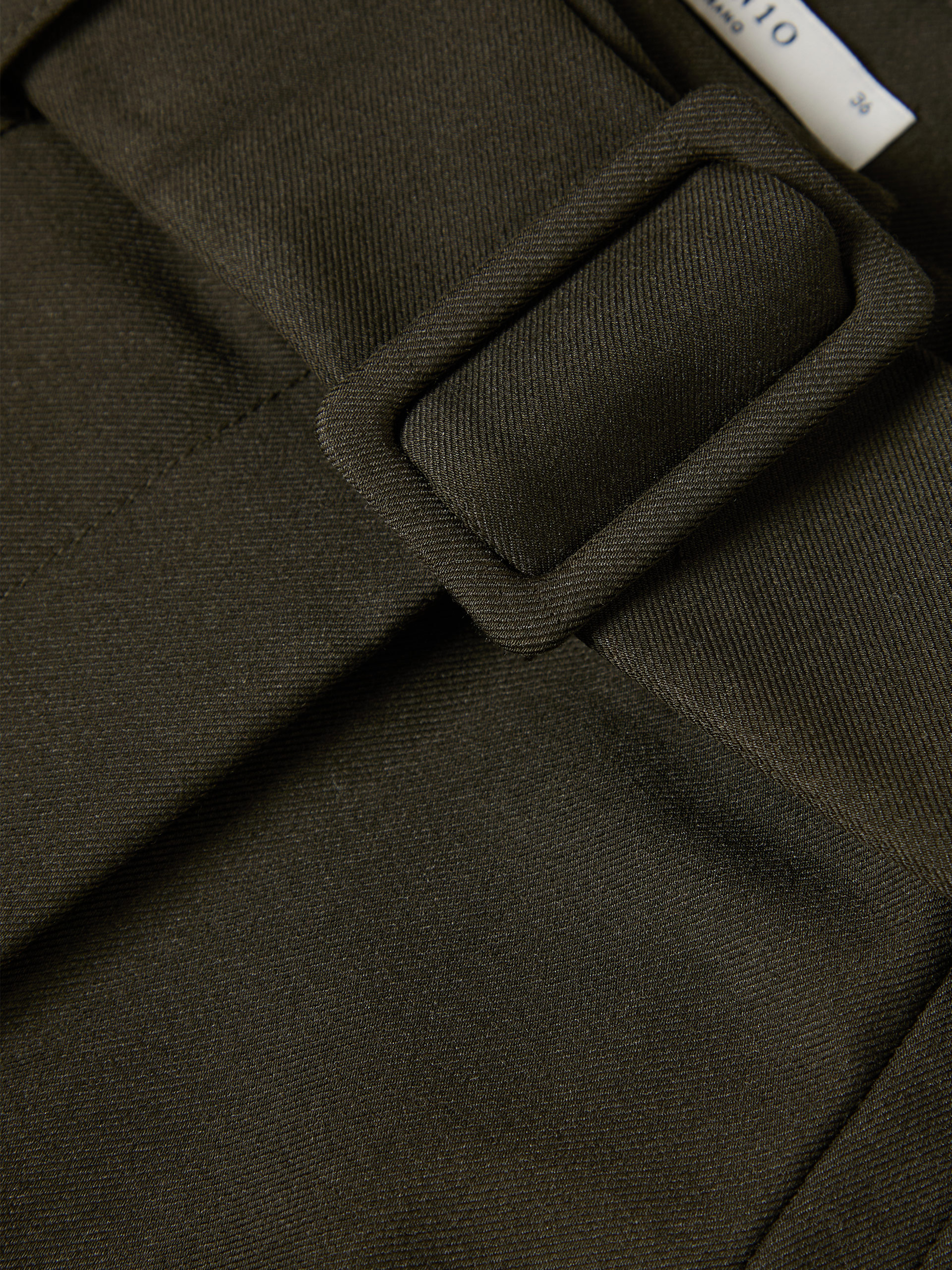 Calças culotte com cinto