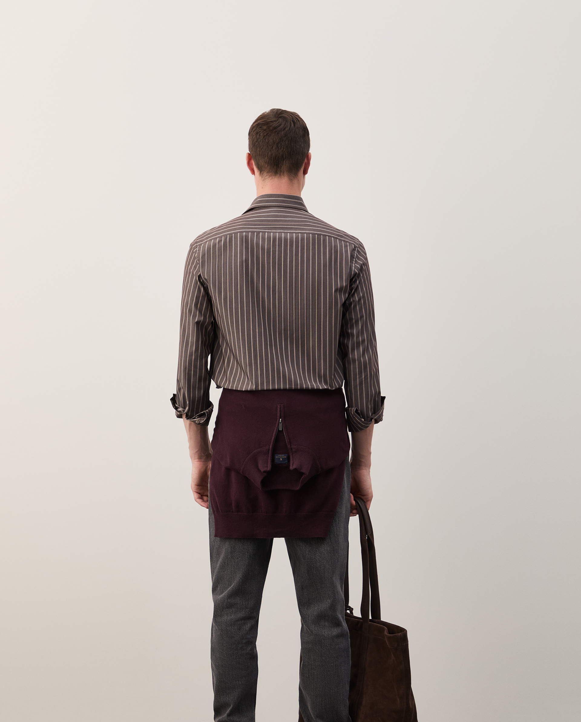 Camisa slim fit às riscas