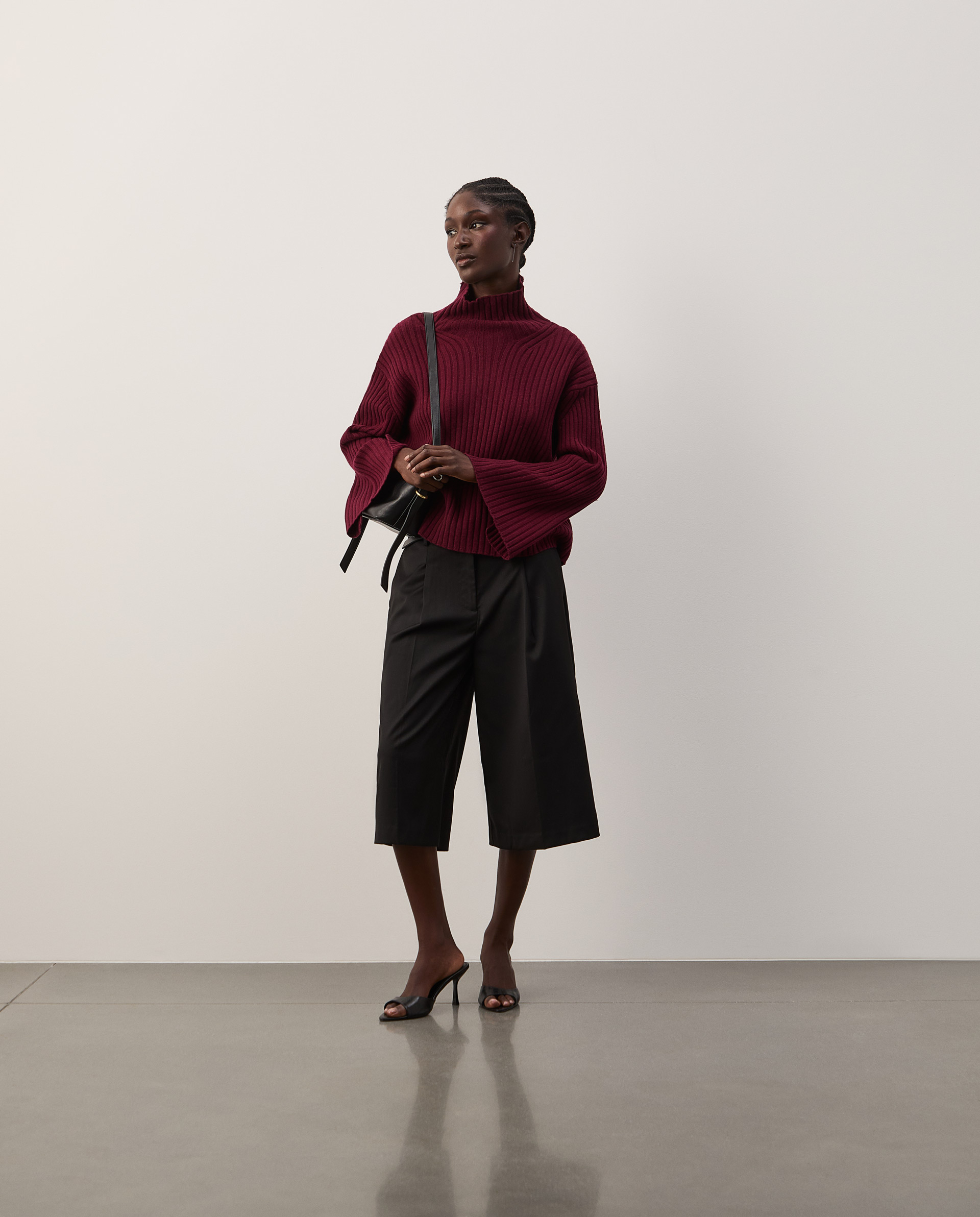 High-neck sweater with wool lining