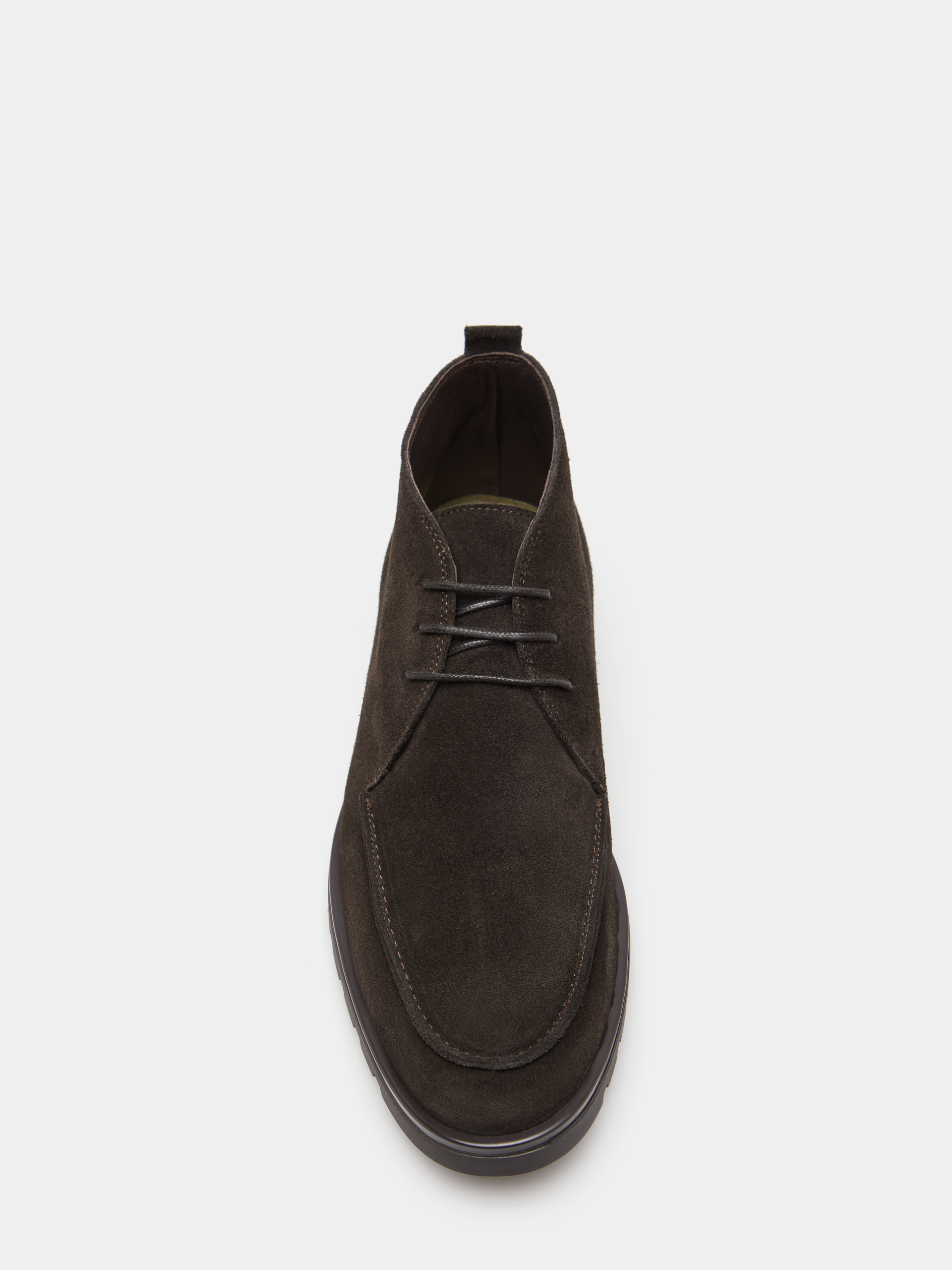 Leather ankle boot with laces