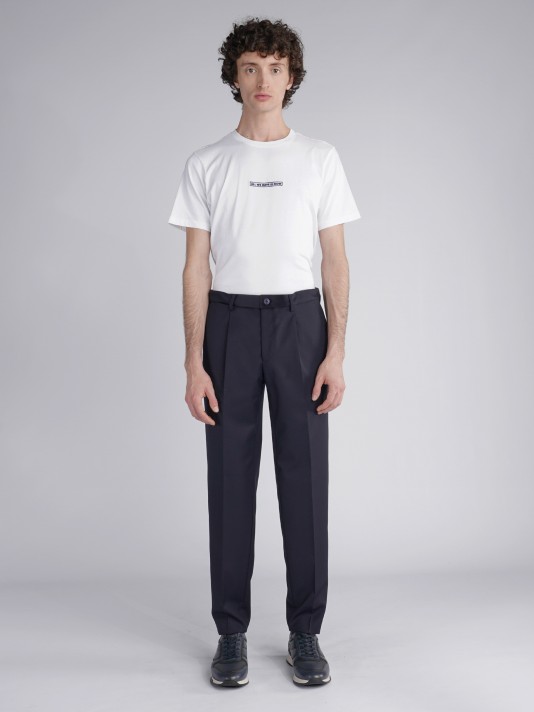 Wool chino trousers with pleat