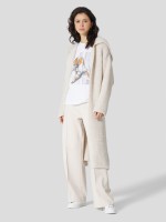 Cardigan em l com capuz