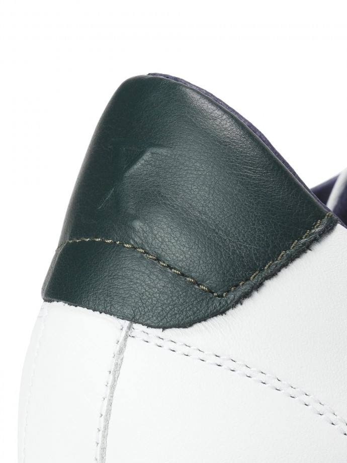 Leather sneakers with green detail