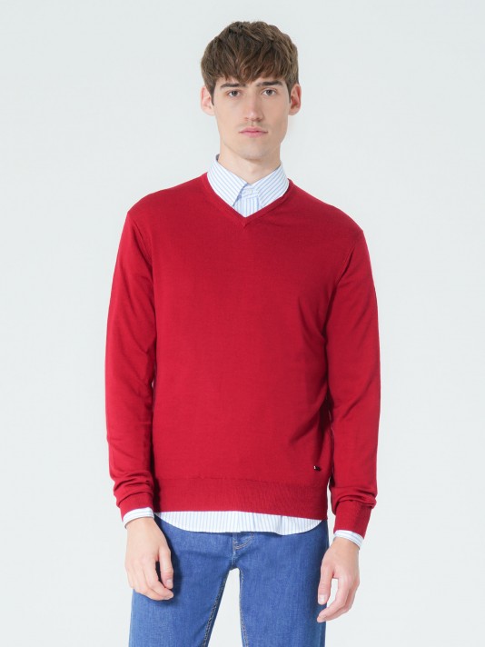100% merino wool v-neck sweater