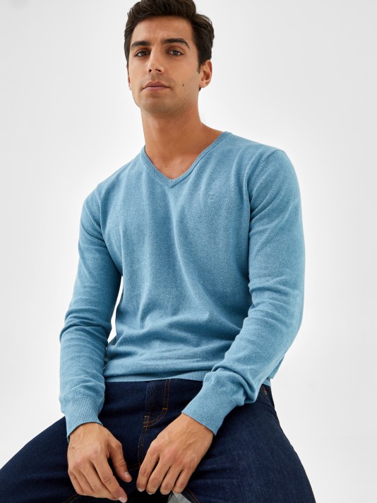 V-neck sweater