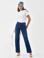 Straight fit jeans