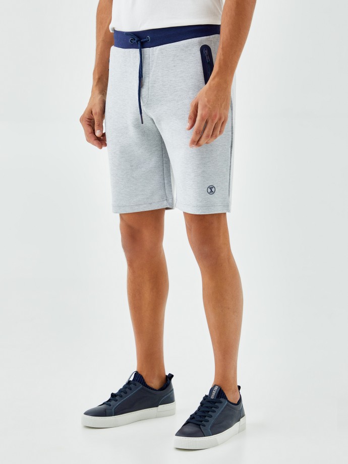 Pantalones cortos deportivos