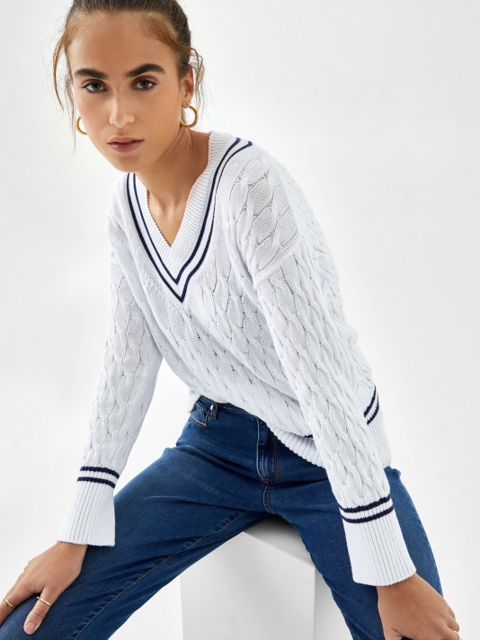 100% organic cotton V-neck sweater