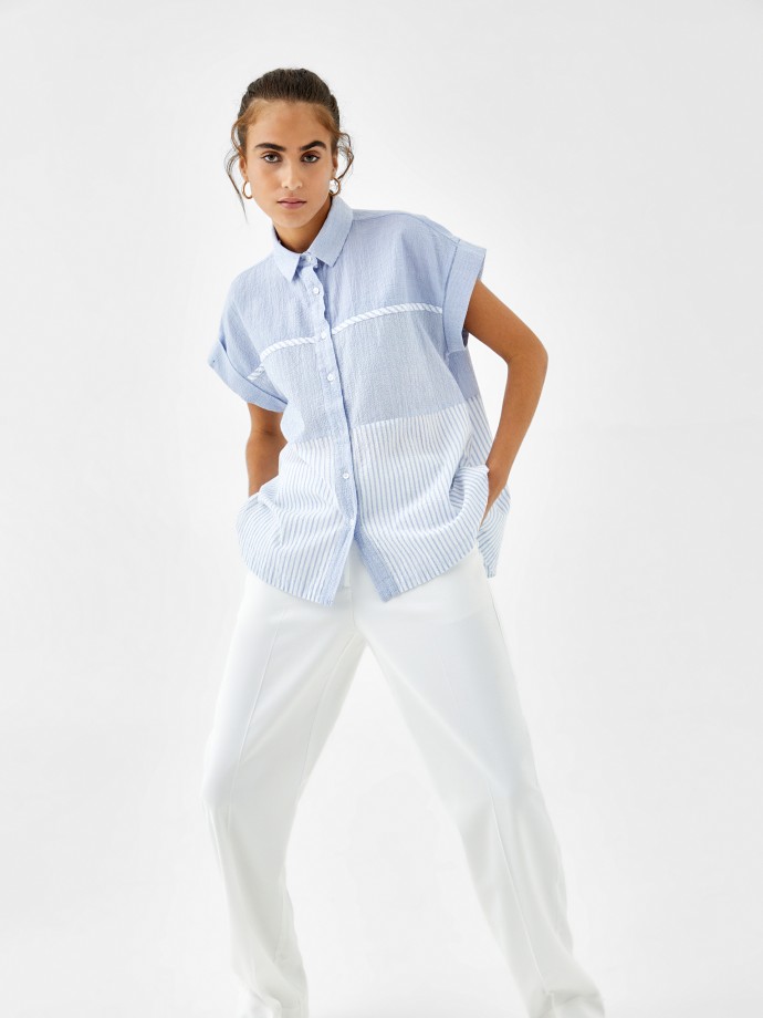 Camisa com riscas Camisa com riscas