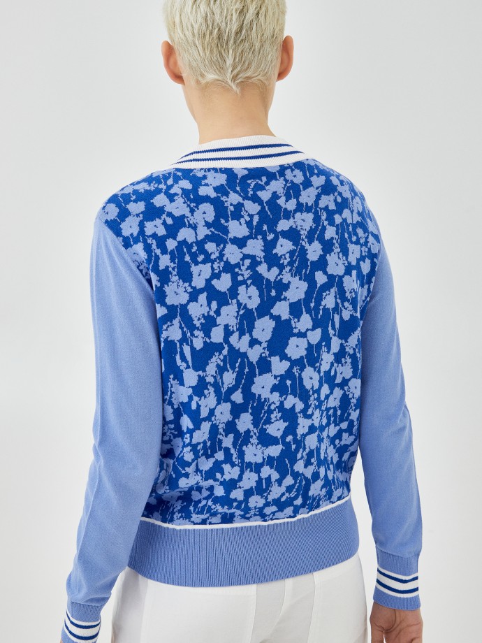 Cardigan with floral pattern